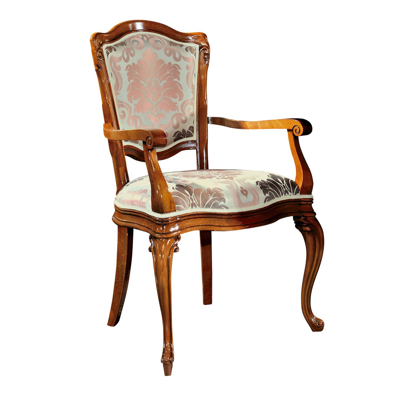 The elegance of Italian Baroque style: this wooden dining chair with armrests is the ideal decor accessory for providing a touch of elegance to the dining room. The front legs are Queen Anne style, while the back legs are Saber style. The seat and