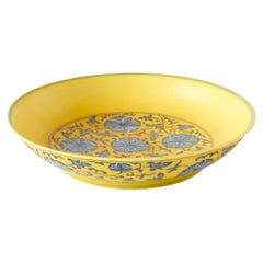 Piatti decorativi e videopoche in ceramica