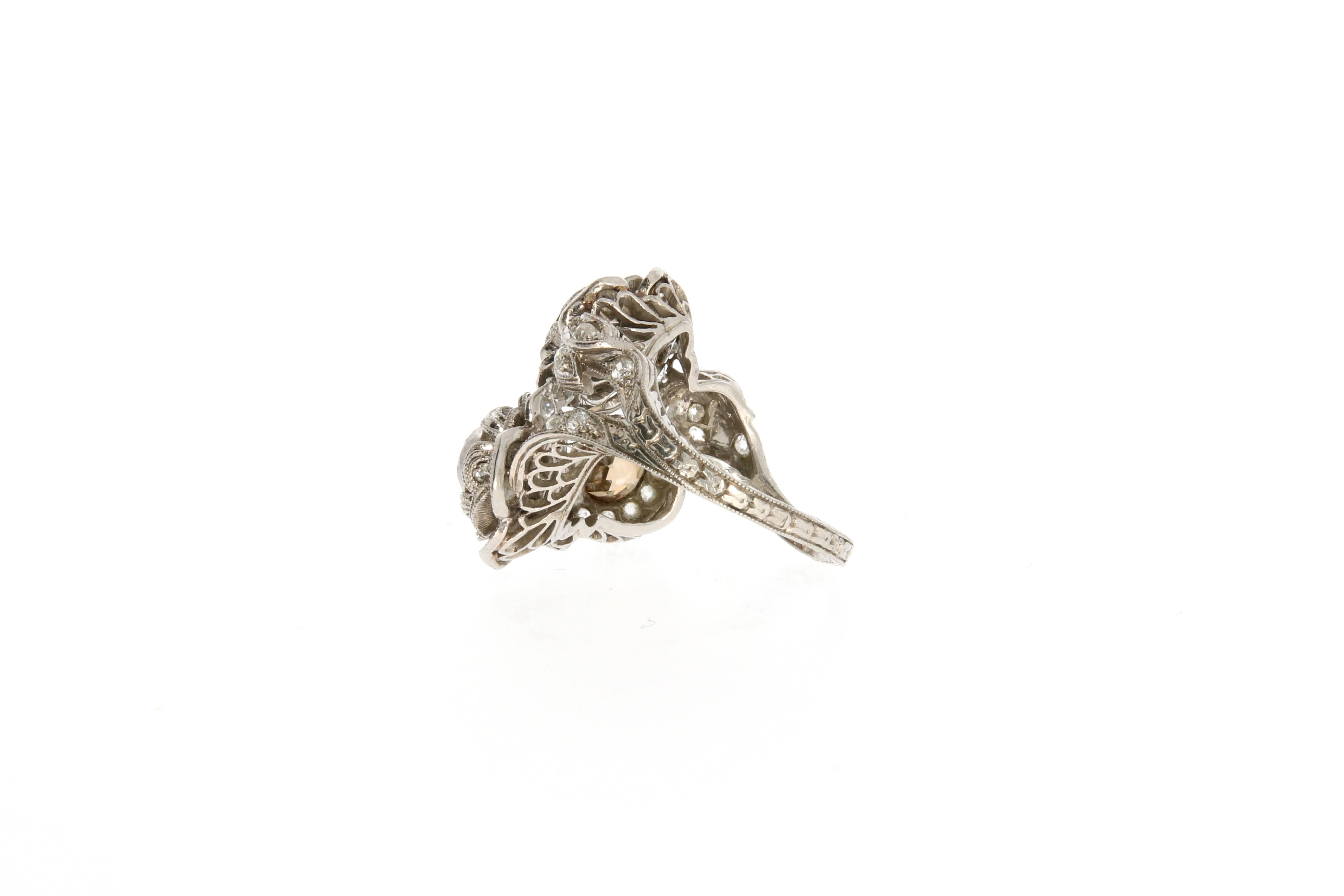 Floral Platinum and Fancy Diamond Cocktail Ring, circa 1910 In Excellent Condition For Sale In Munich, DE