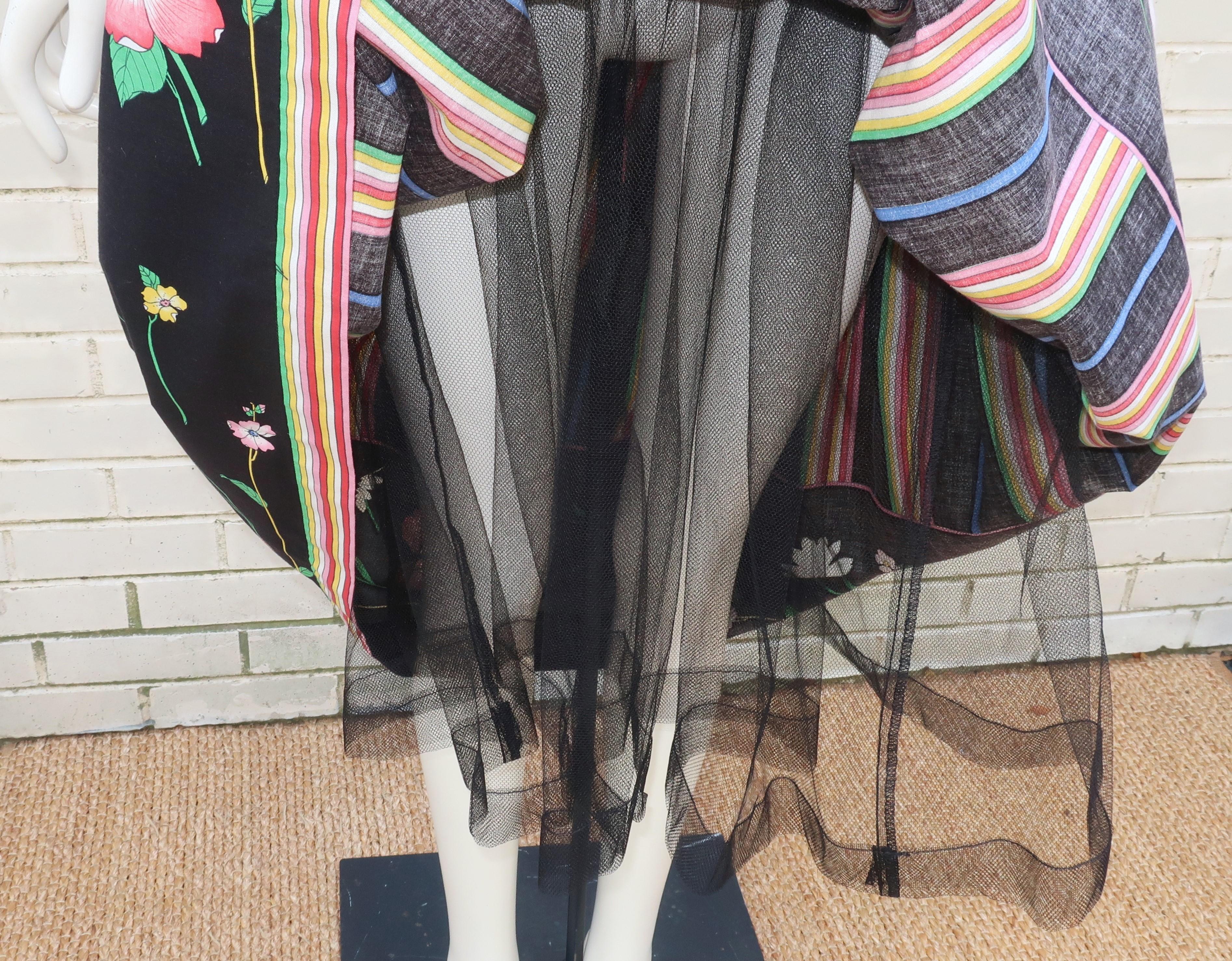Robe d'été en coton poli à fleurs, années 1970 en vente 2
