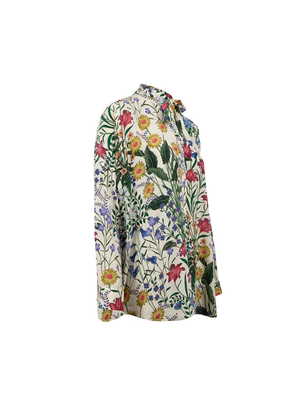 CONDITION is Very good. Minimal wear to shirt is evident. Minimal wear to the front and rear with discoloured marks on this used Gucci designer resale item.



Details


Multicolour

Silk

Long sleeves blouse

Floral print pattern

Front button up