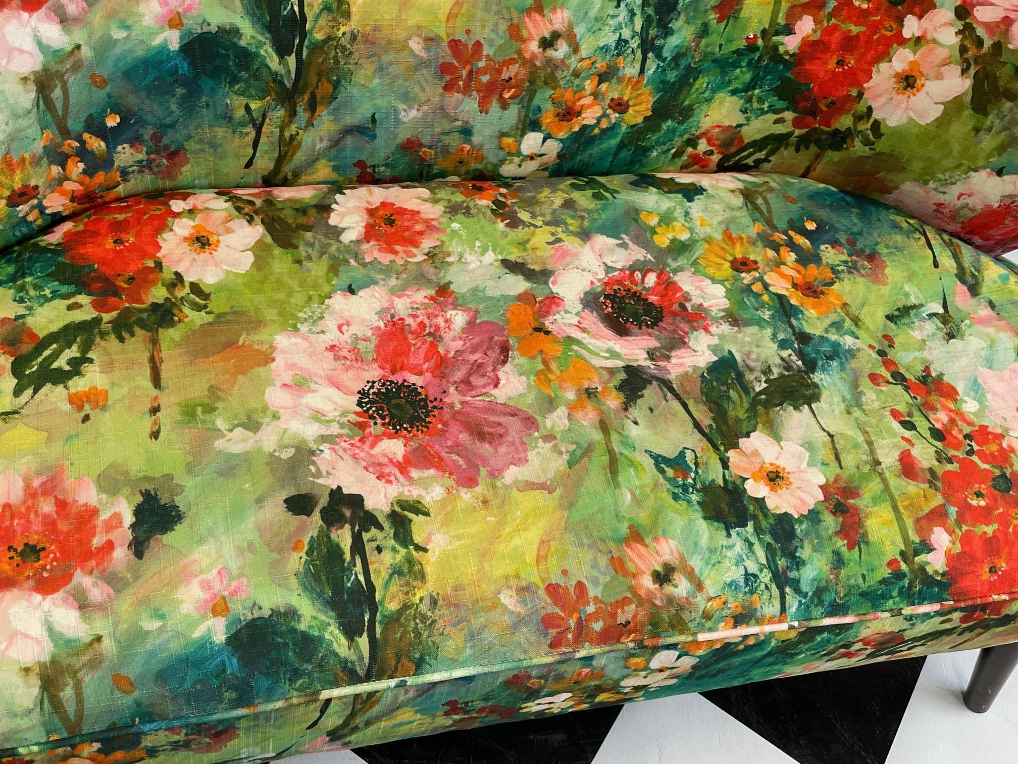 Upholstery Floral Print Mid Century Style Settee For Sale