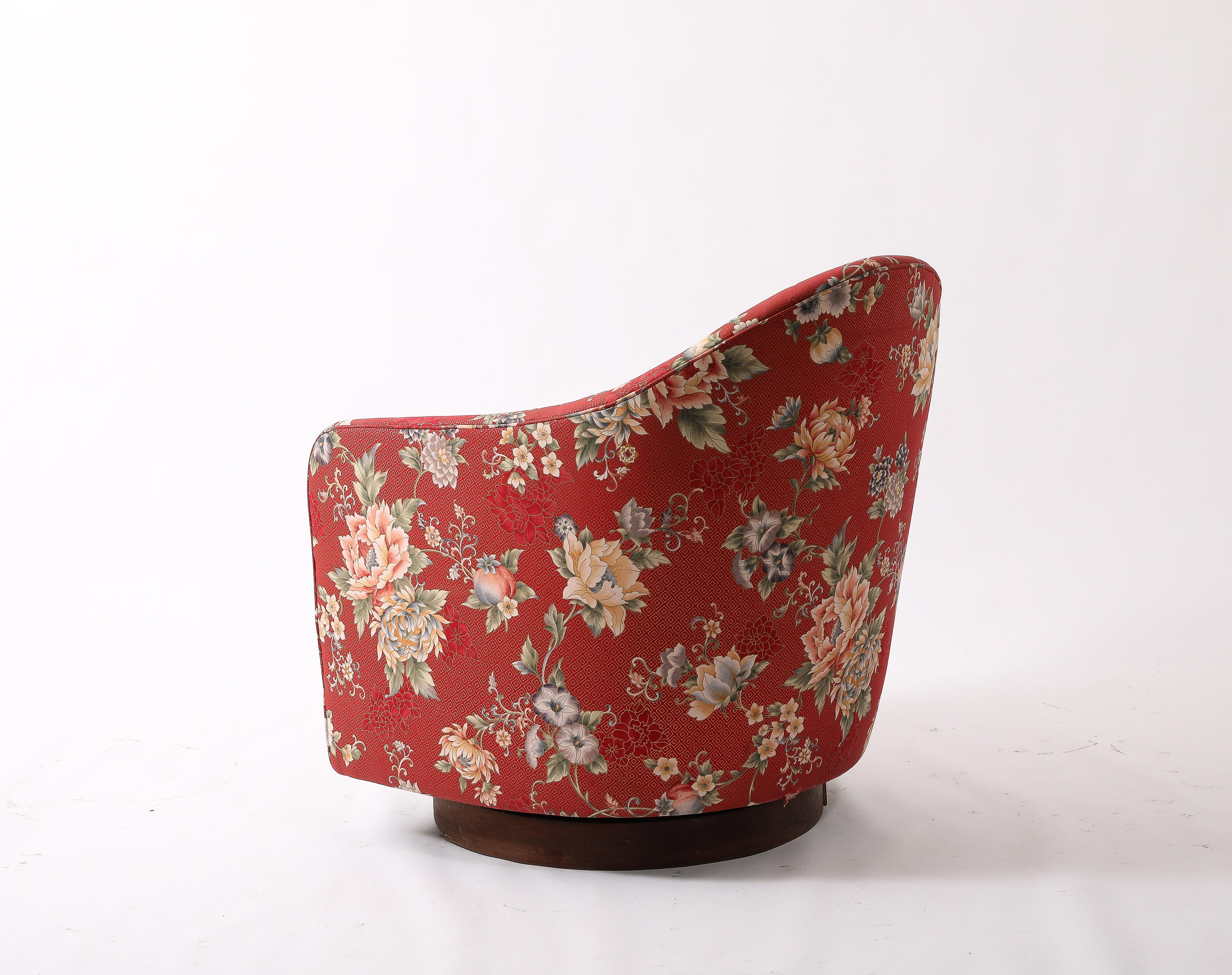 Adrian Pearsall swivel/Tilt upholstered barrel chairs on a walnut circular plinth.
Sold as is.Need Reupholstery.
COM available.
