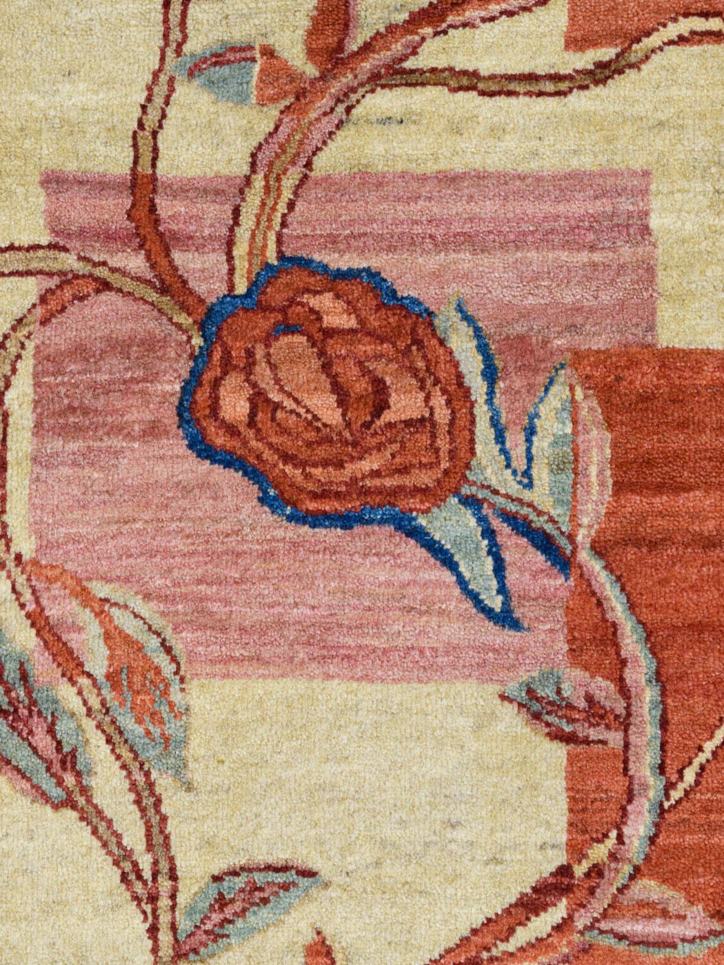 Teinture végétale Tapis persan Orley Shabahang en laine rouge, rose, bleu et crème à motifs floraux, 4 x 6 pieds en vente