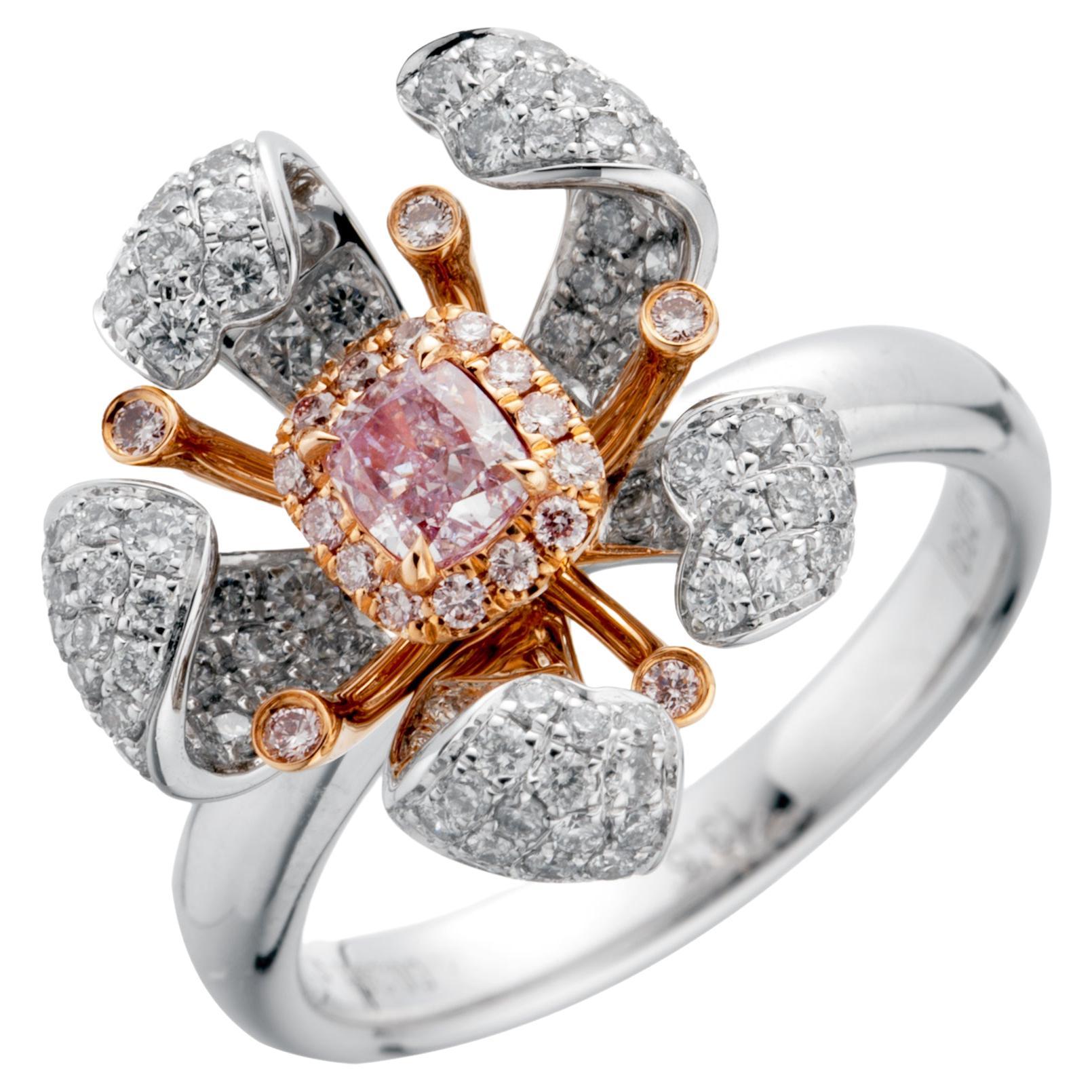 Floral Ring GIA 0.26ct Fancy Pinkish Purple Natural Diamond Ring Luxury Jewelry For Sale