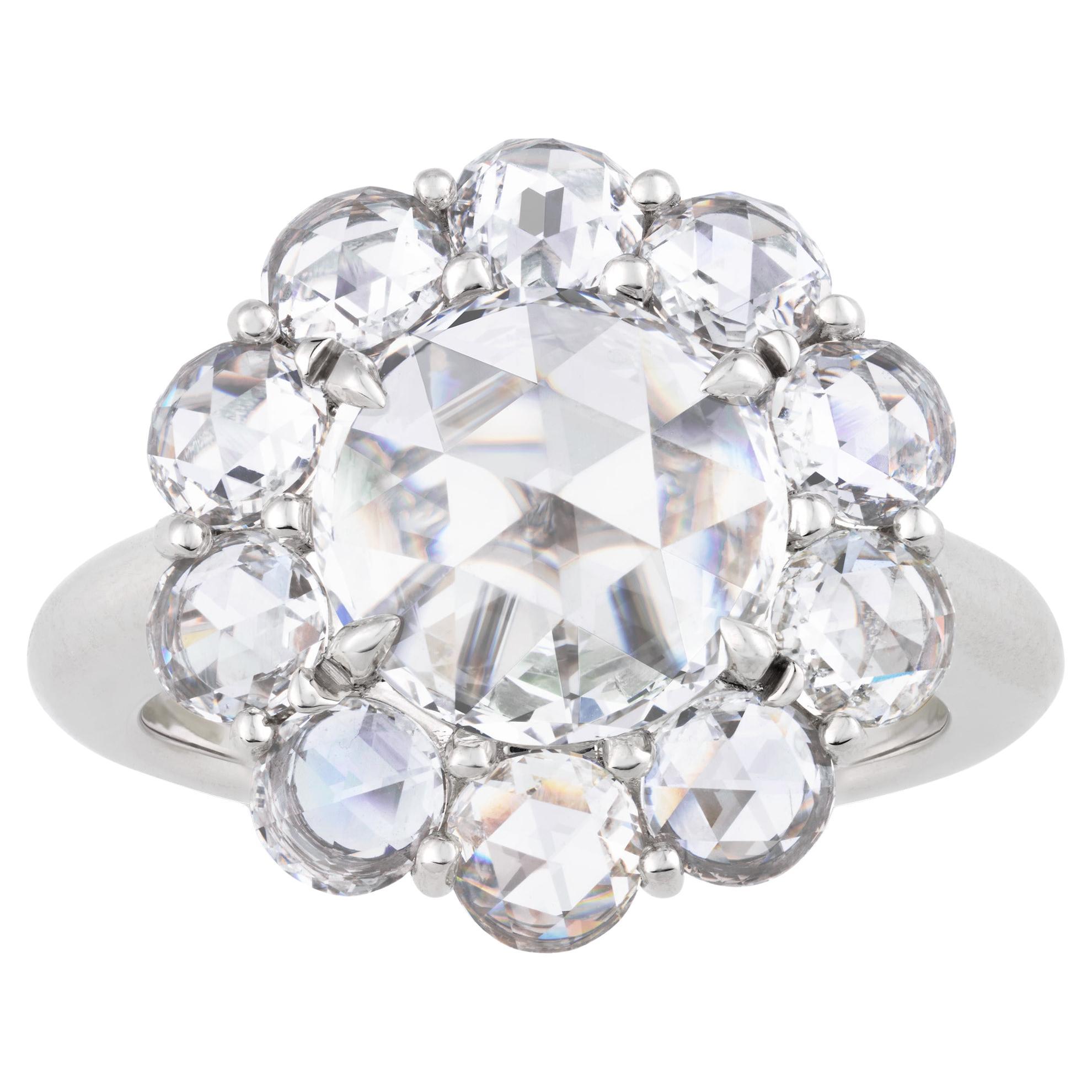 Floraler Diamantring im Rosenschliff, 3,20 Karat im Angebot