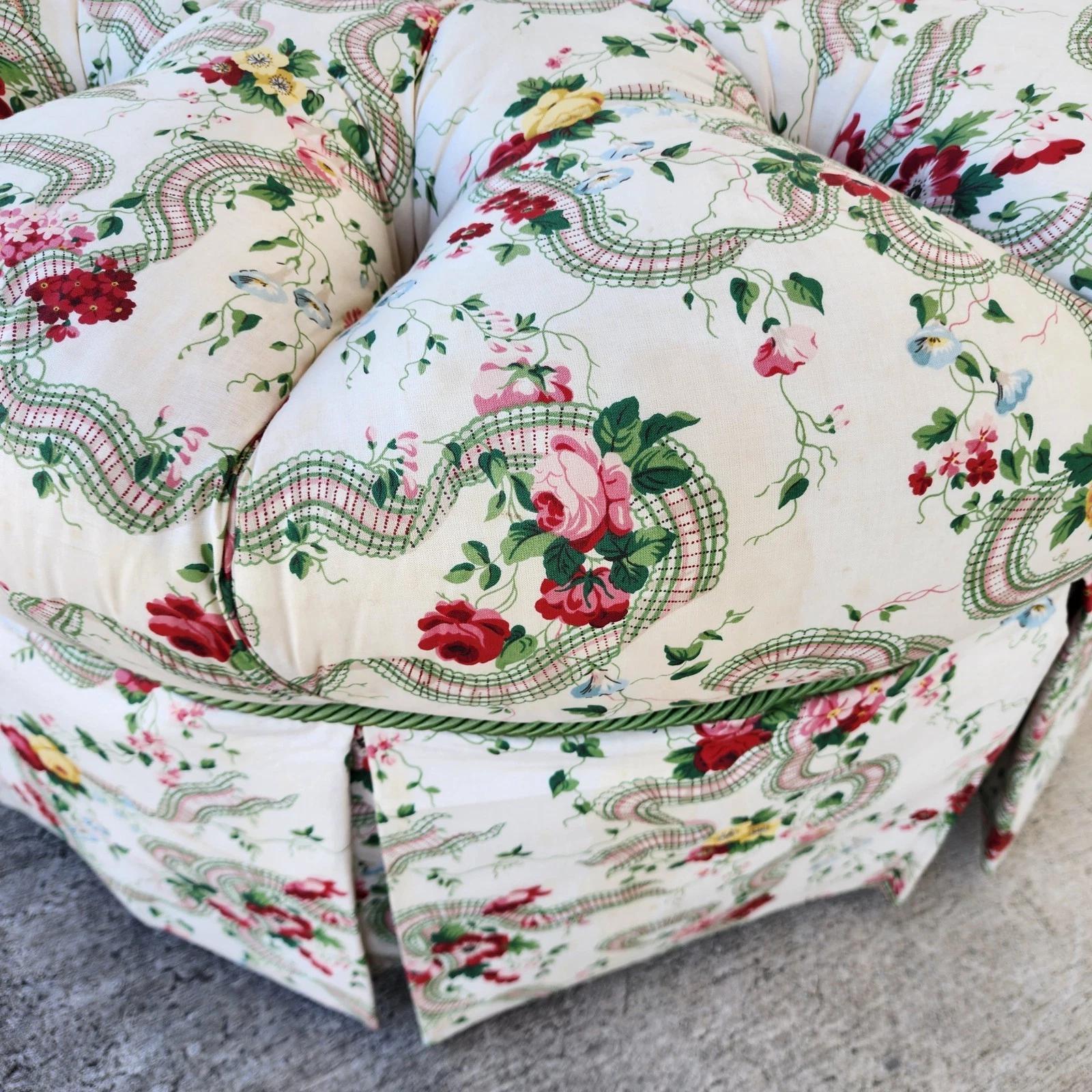 Floral Roses Ottoman Tufted Round For Sale 7