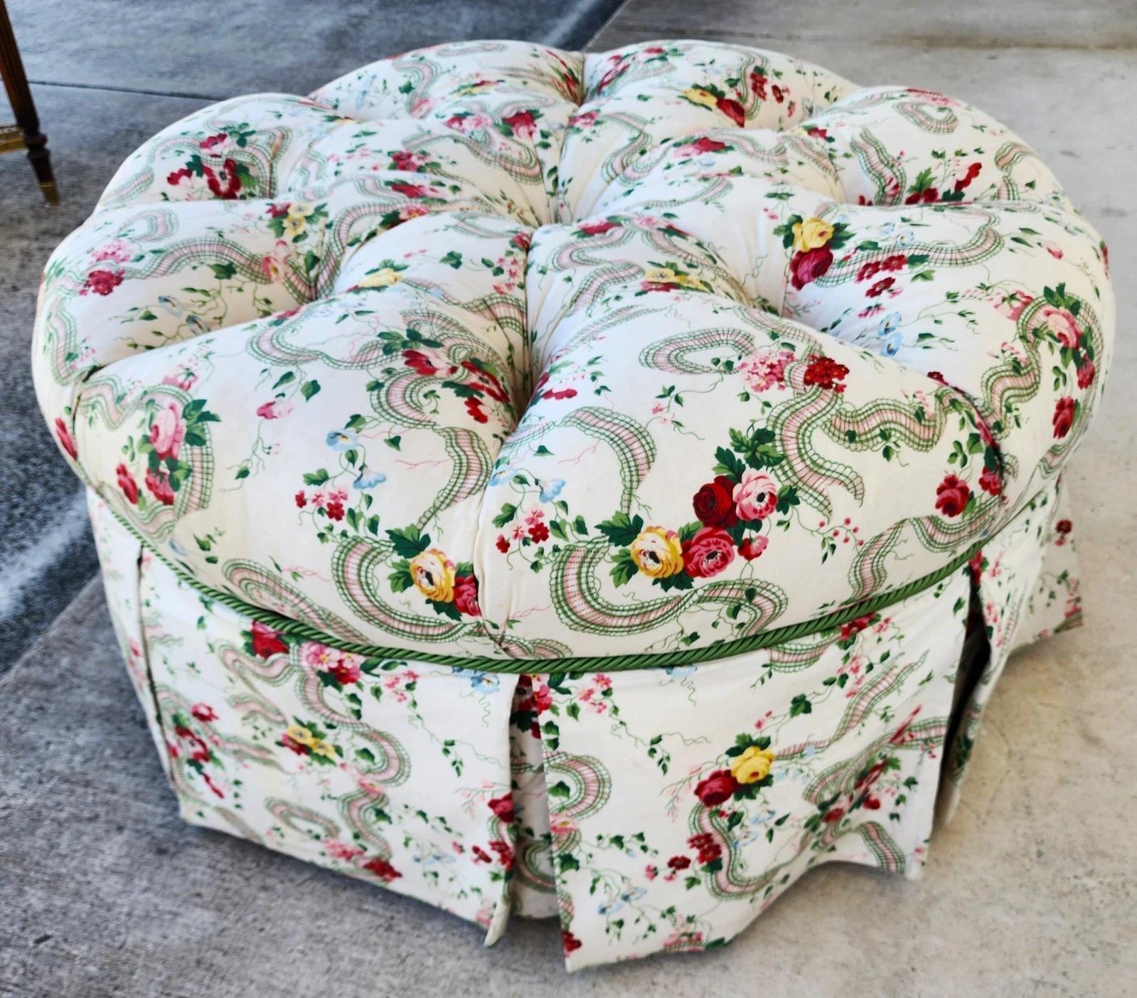Floral Roses Ottoman Tufted Round For Sale 1