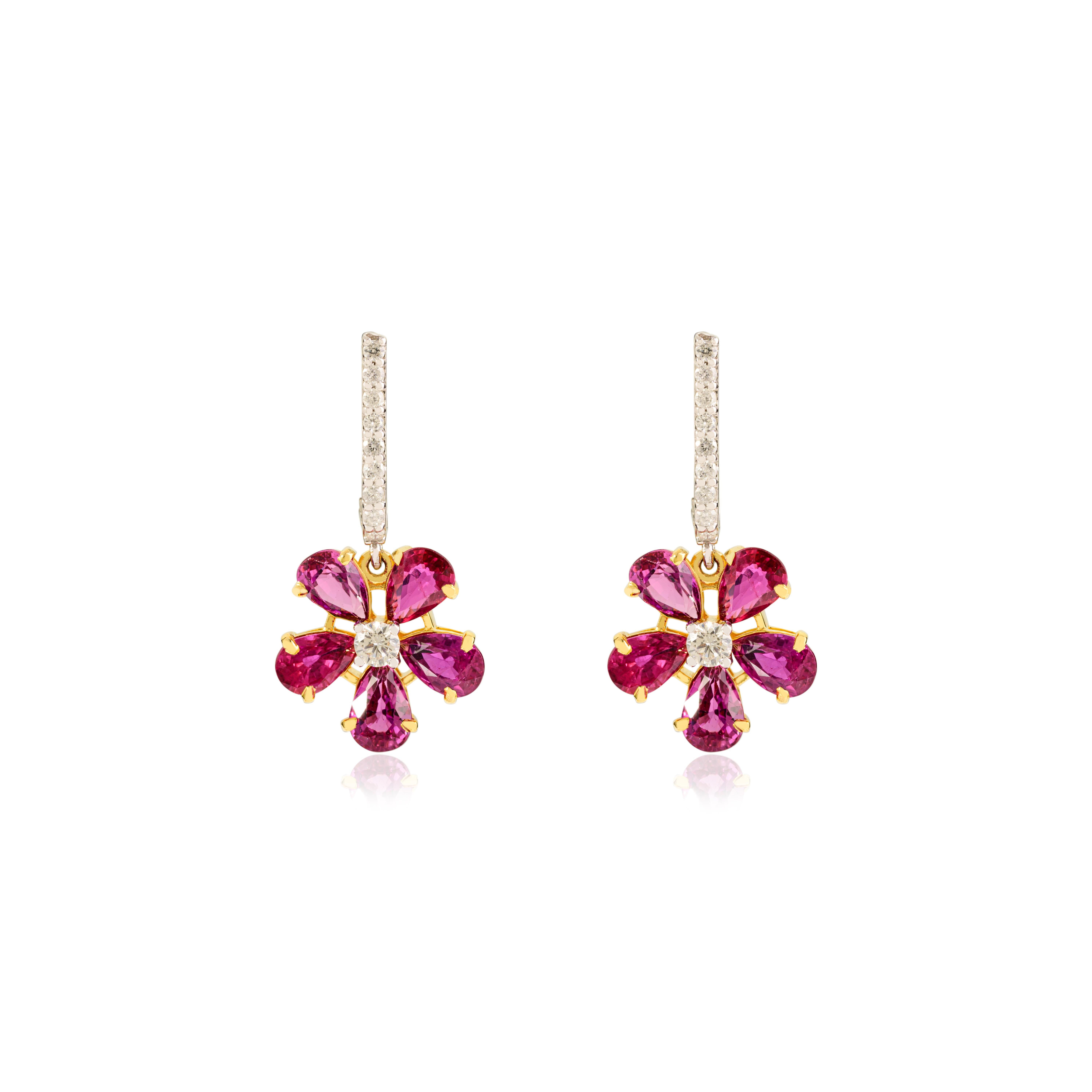 Pendientes Florales de Rubí y Diamantes con Cierre de Palanca Oro Bicolor 18k Moderno en venta