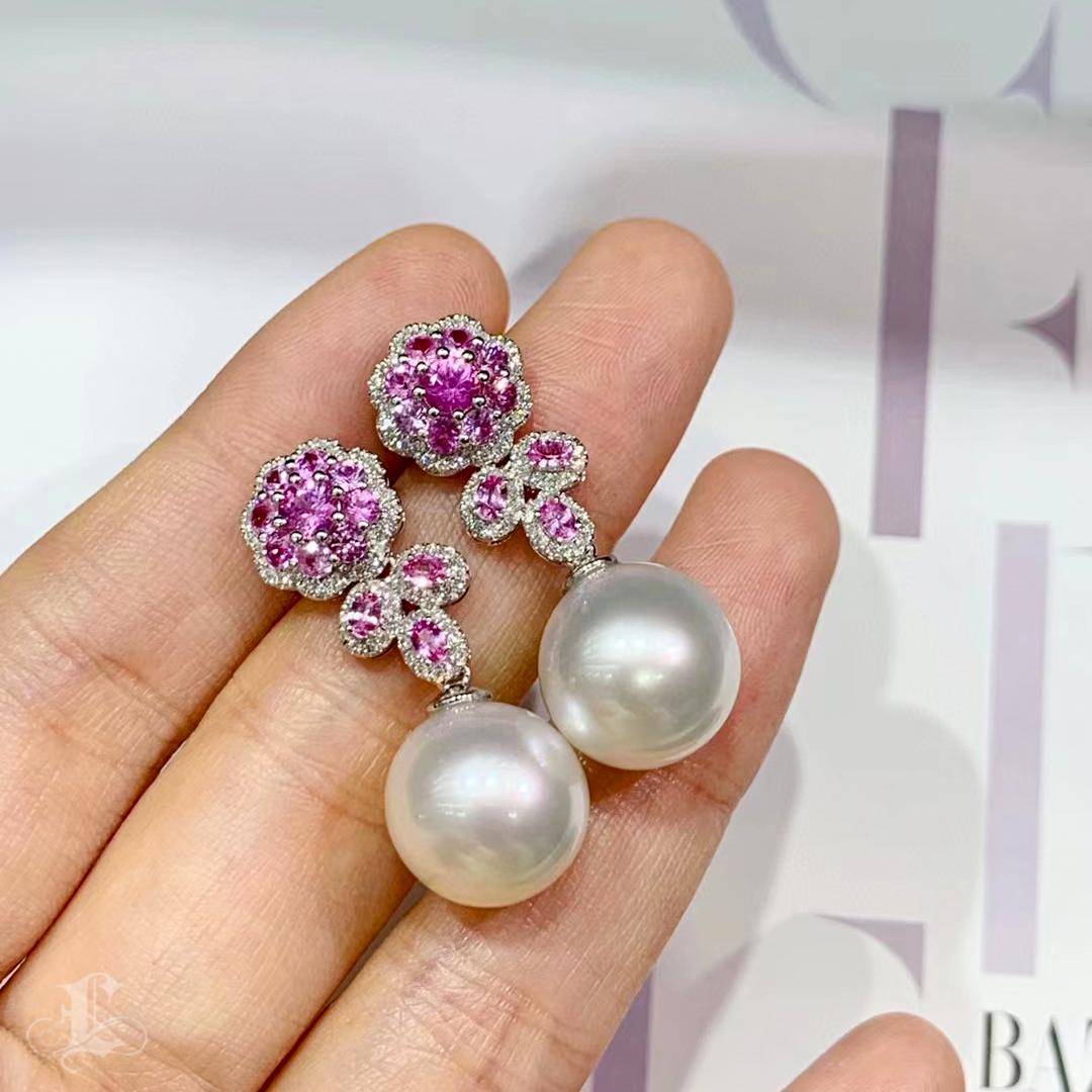 【Vine Symphony】Floral Sapphire Aurora South Sea Pearl Diamond Evening Earrings For Sale 5