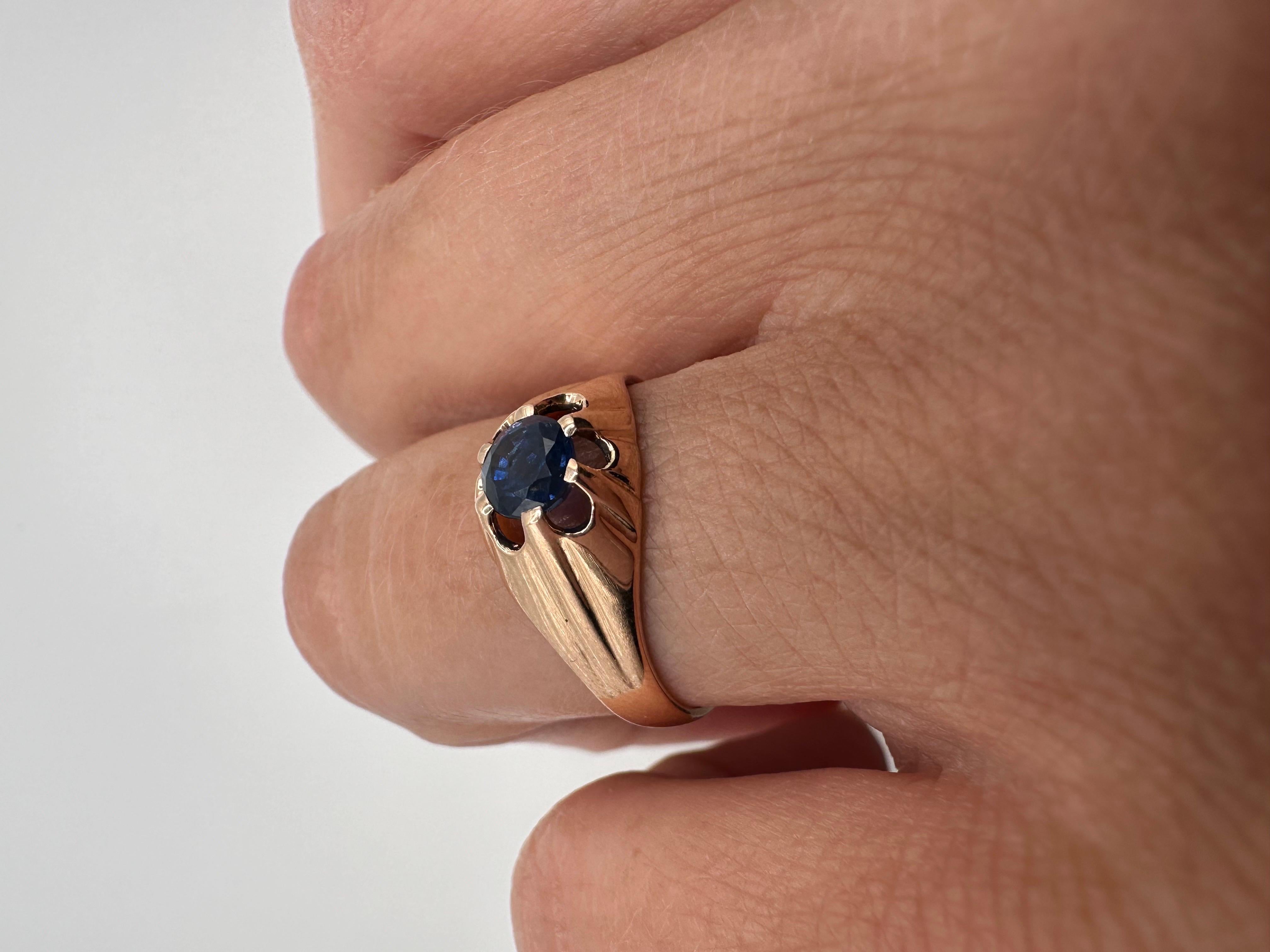 Women's or Men's Floral sapphire ring solitaire 14KT rose gold For Sale