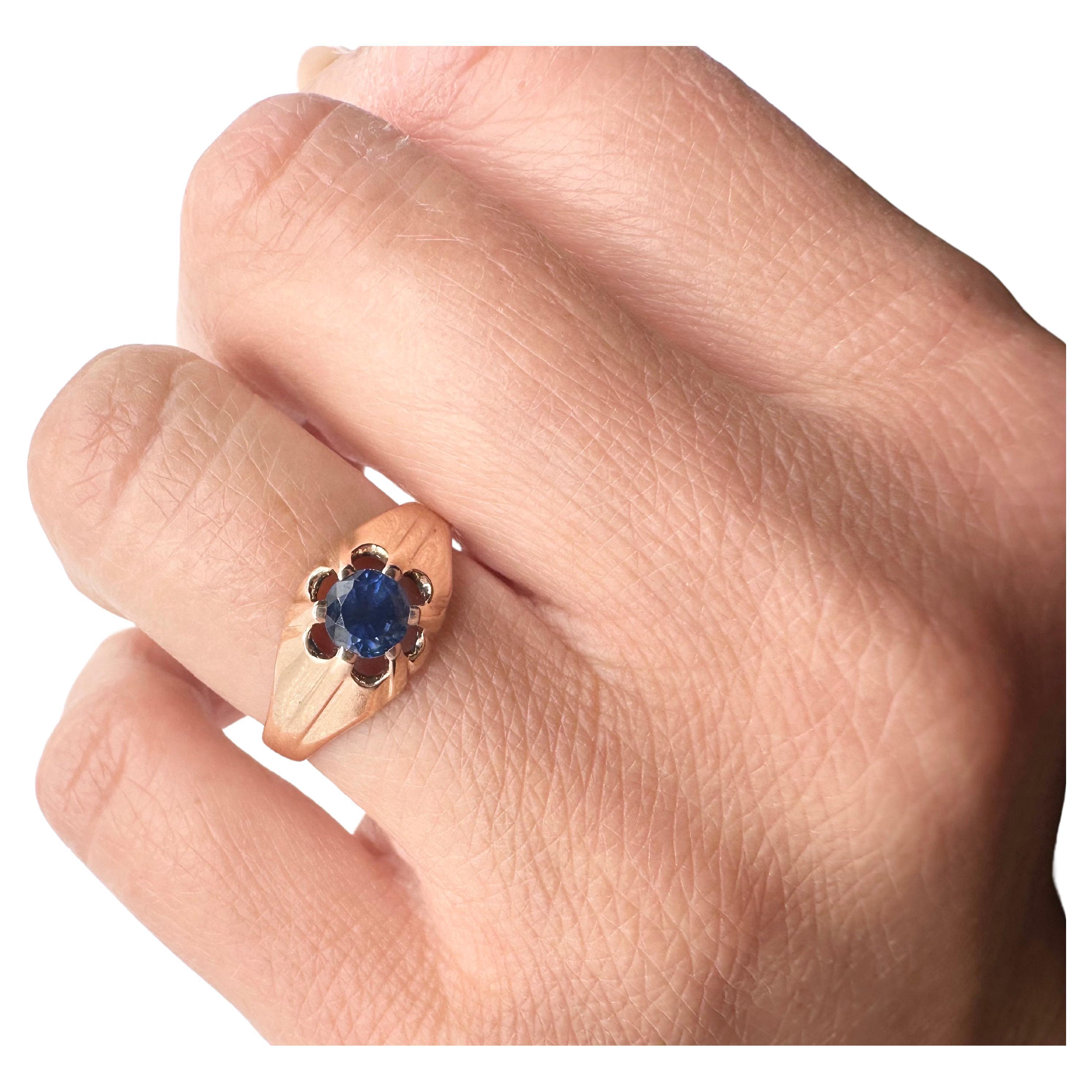 Floral sapphire ring solitaire 14KT rose gold For Sale