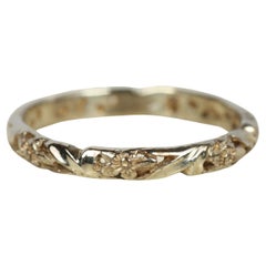 Floral Sculpted White Gold Vintage-Inspired Wedding Band