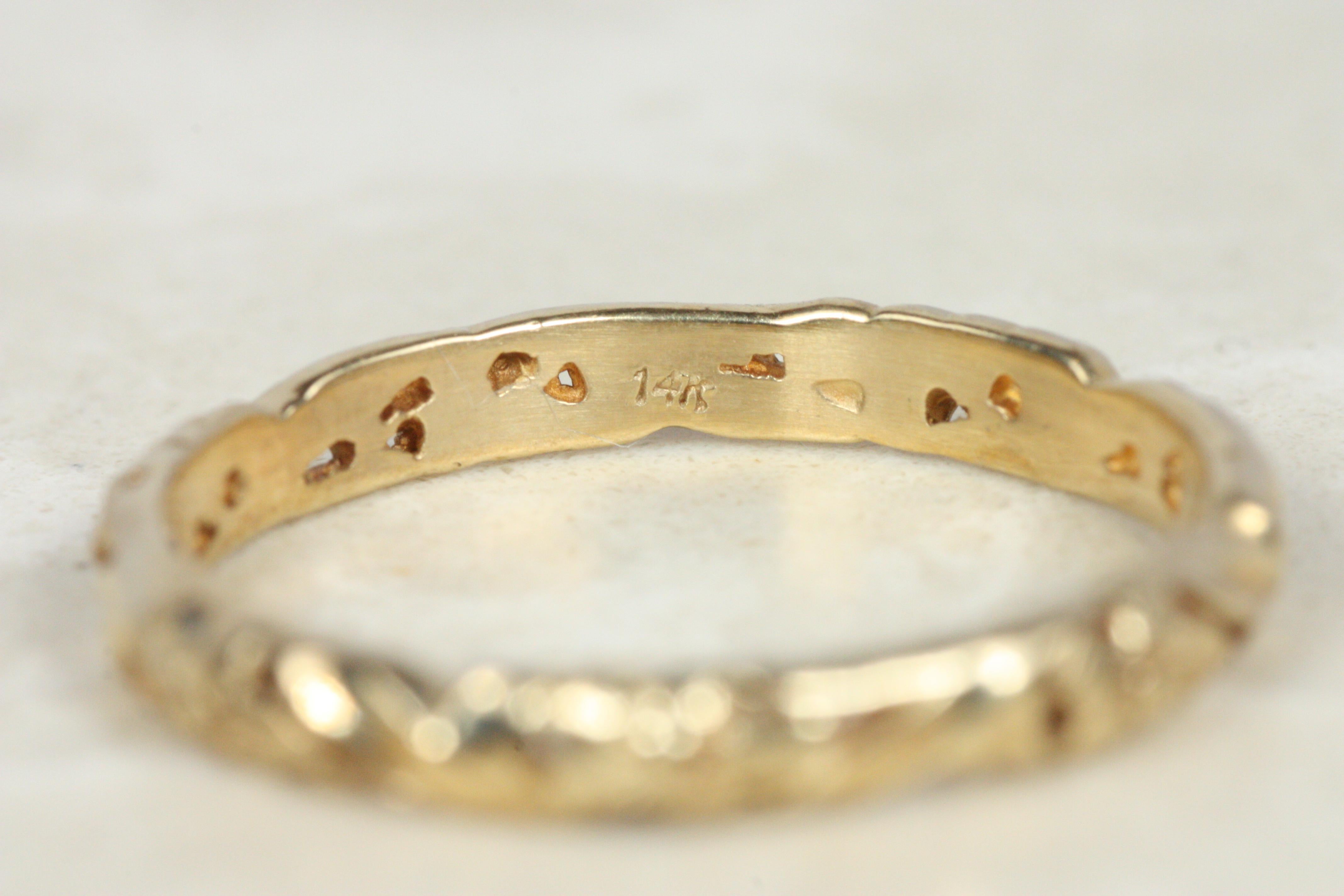 Floral Sculpted Yellow Gold Vintage-Inspired Wedding Band For Sale 2