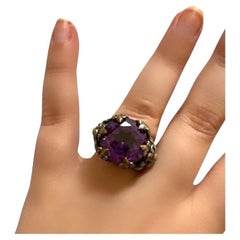 Anello floreale d'argento con ametista regolabile