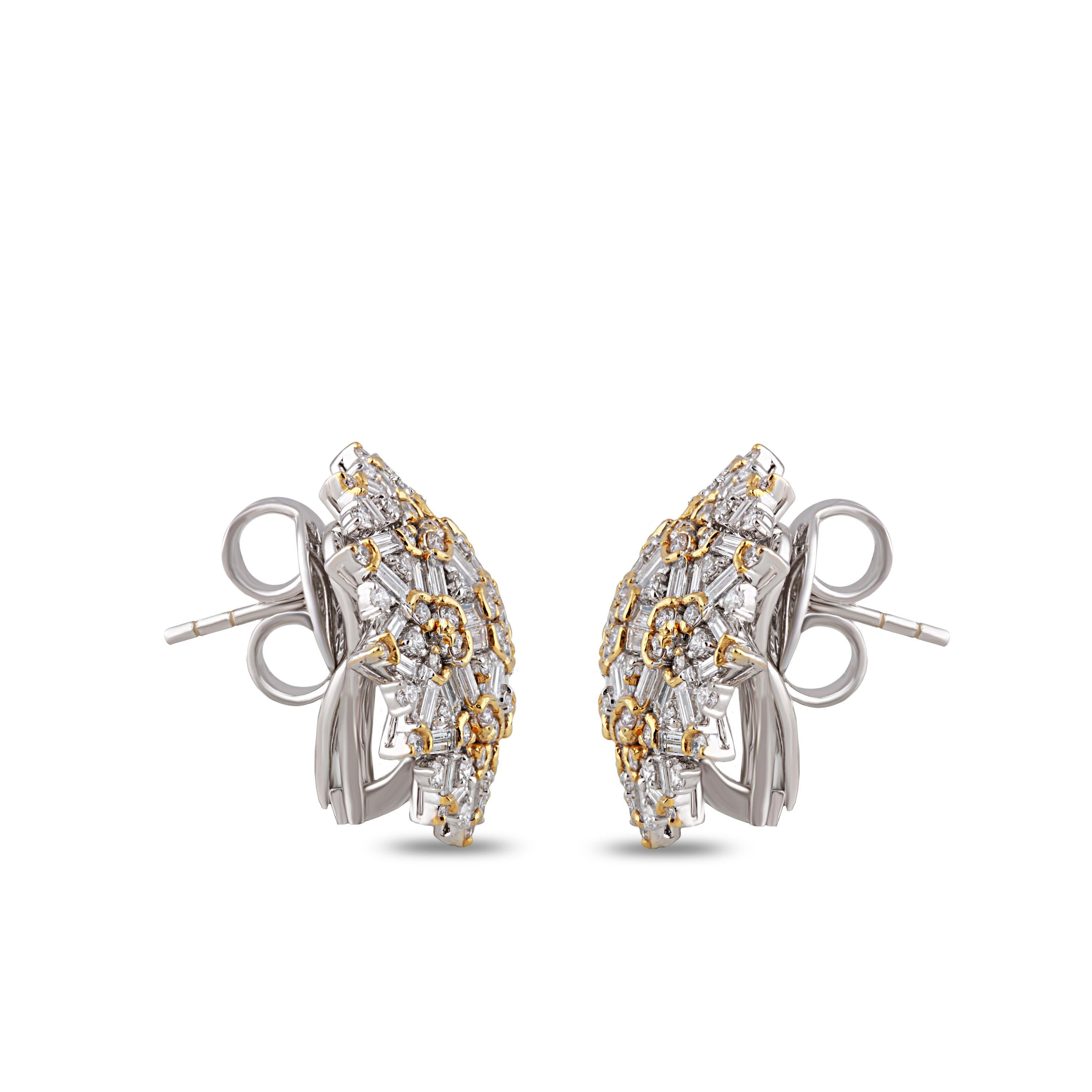 Contemporary Floral Stud Earrings in Diamonds and 18 Karat Gold
