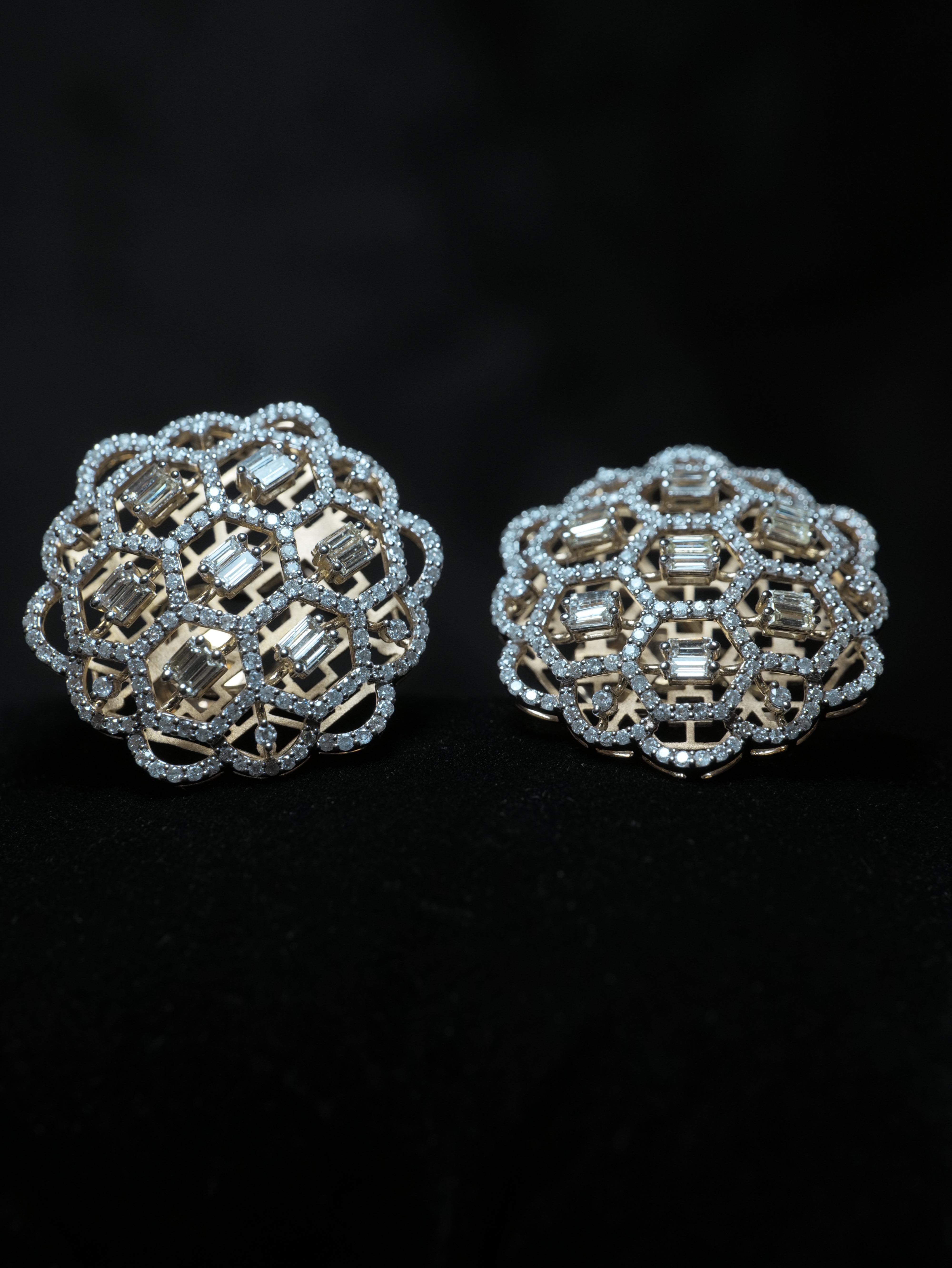 Floral Stud Earrings with Baguettes & Round Diamonds set in 18k Solid Gold For Sale 5