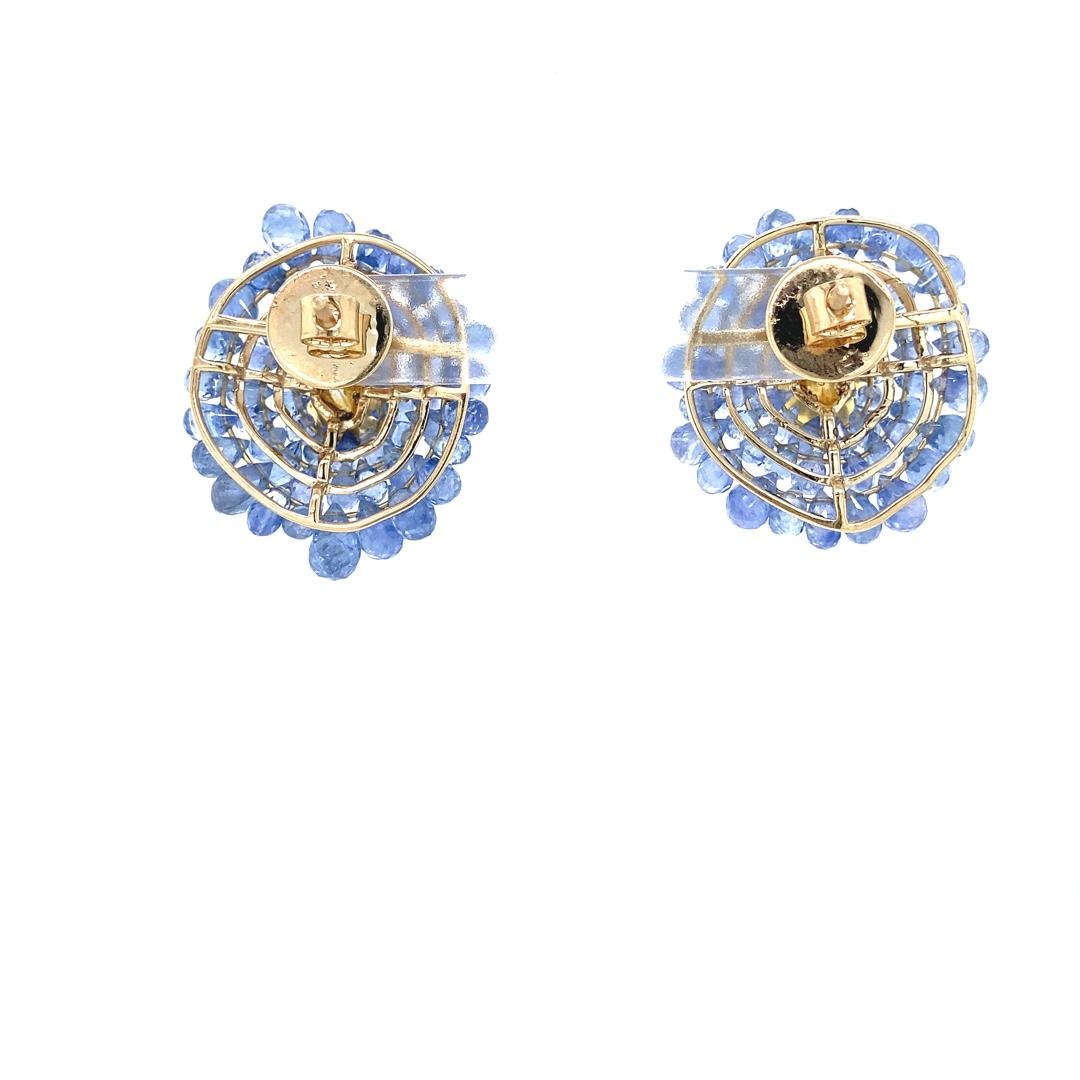 Floral Stud Polki Earrings with Blue Briolletes Gemstone set in 18k Solid Gold For Sale 2