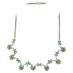 Floral Style 7.77 ct Emerald Chain Necklace With Diamonds In 18k Gold
