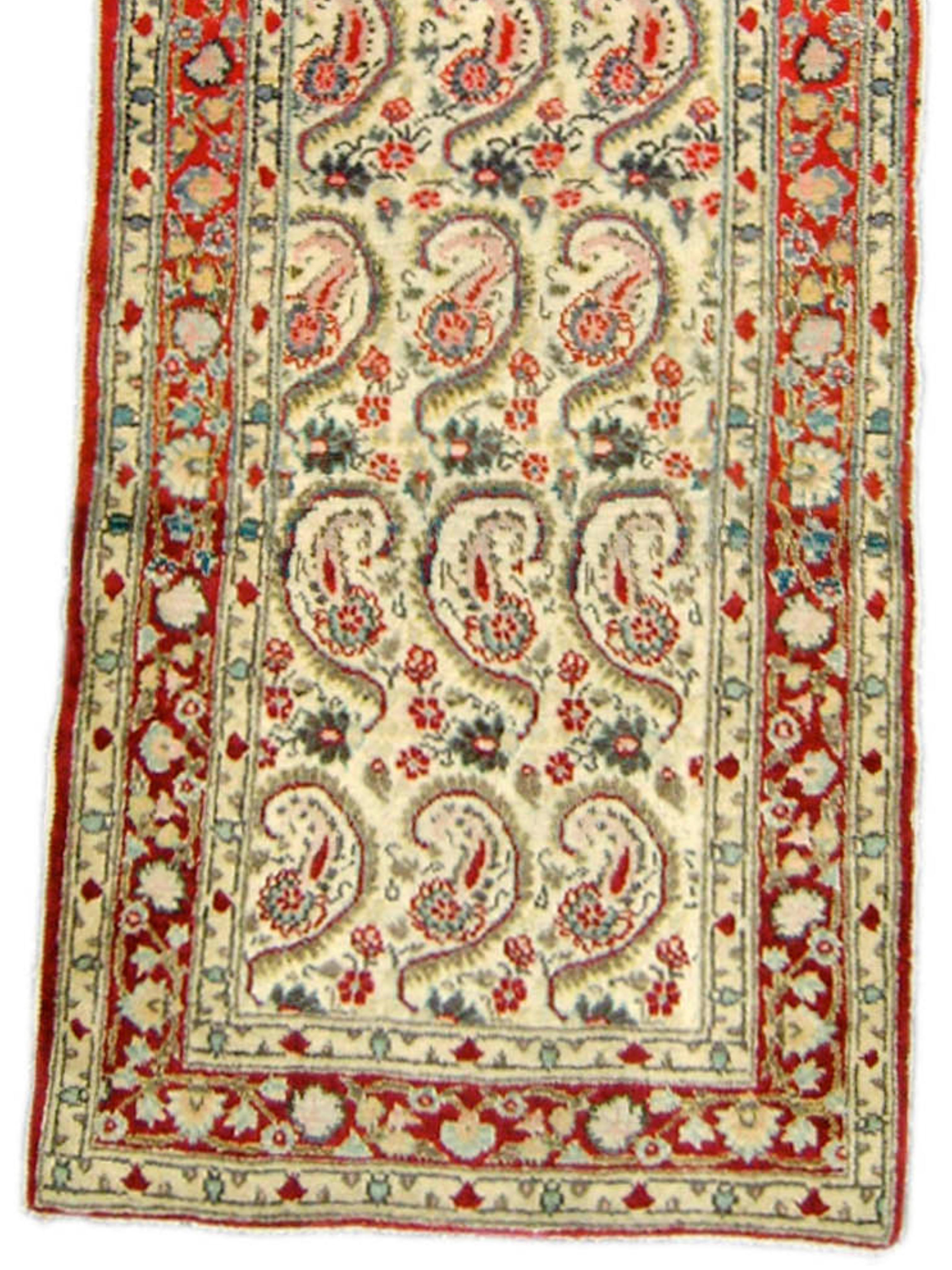 Persiano Tappeto Tabriz floreale, inizio XX secolo in vendita