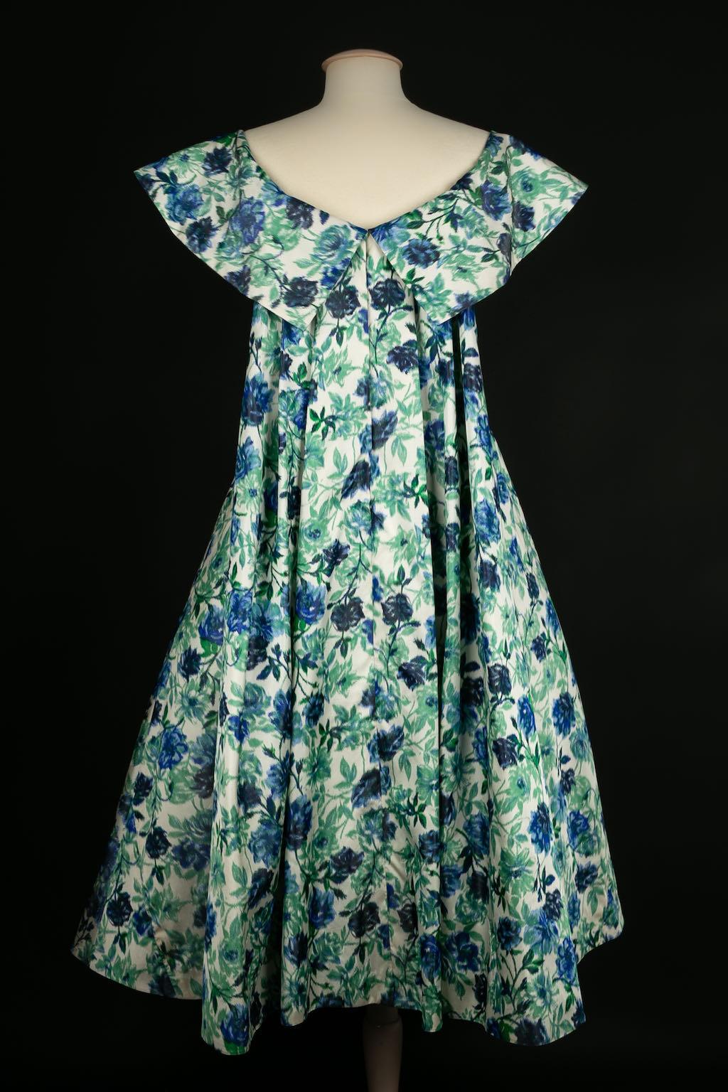 Gray Floral taffeta dress For Sale