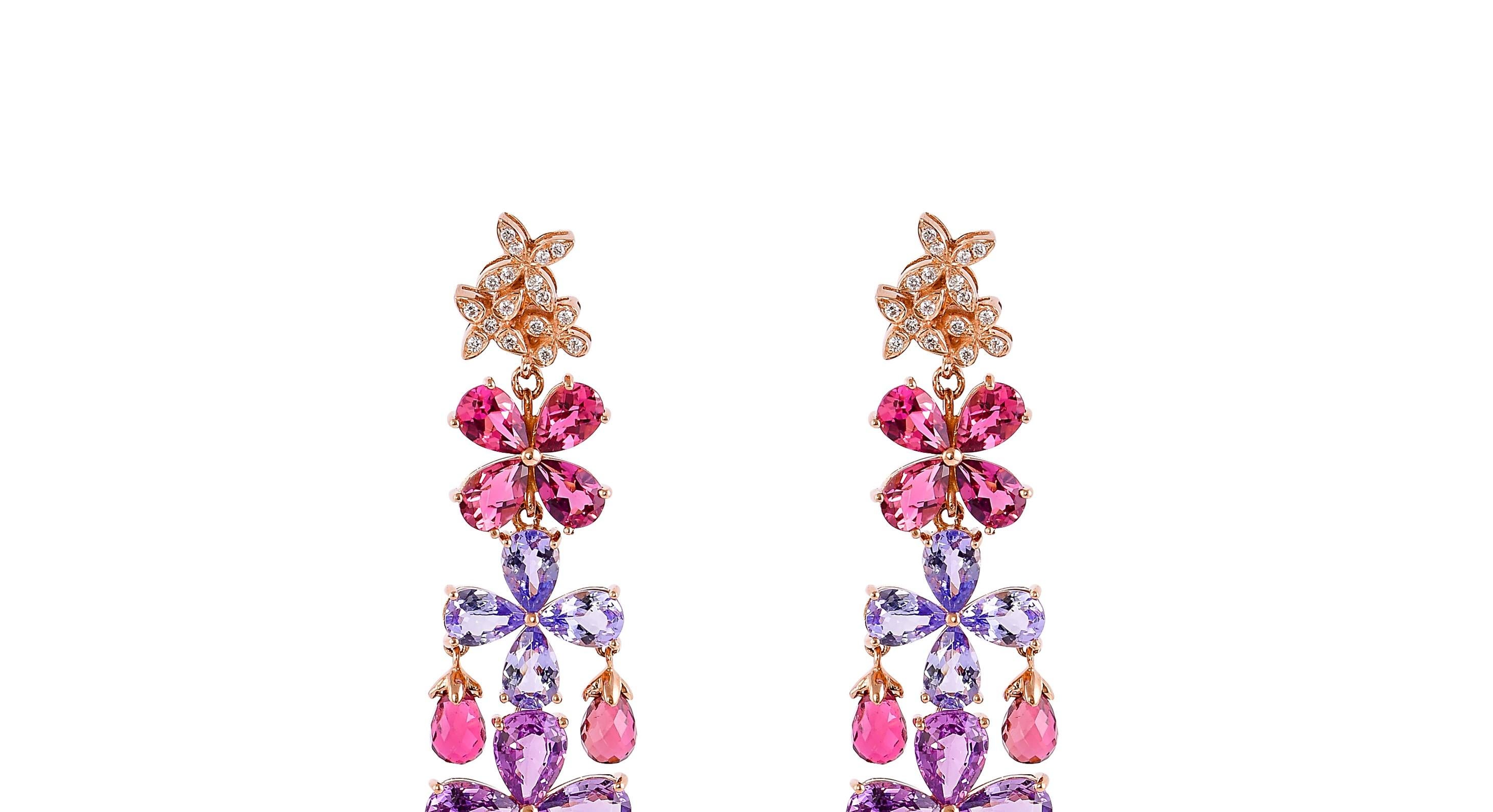 Contemporain Sunita Nahata, boucles d'oreilles en or 18 carats avec tanzanite, saphir, tourmaline et diamants en vente