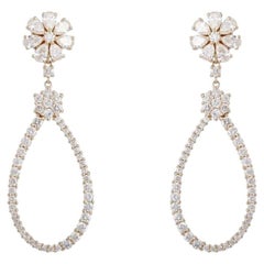 Boucles d'oreilles pendantes en or jaune 14 carats avec diamant en forme de larme de 1,55 ct
