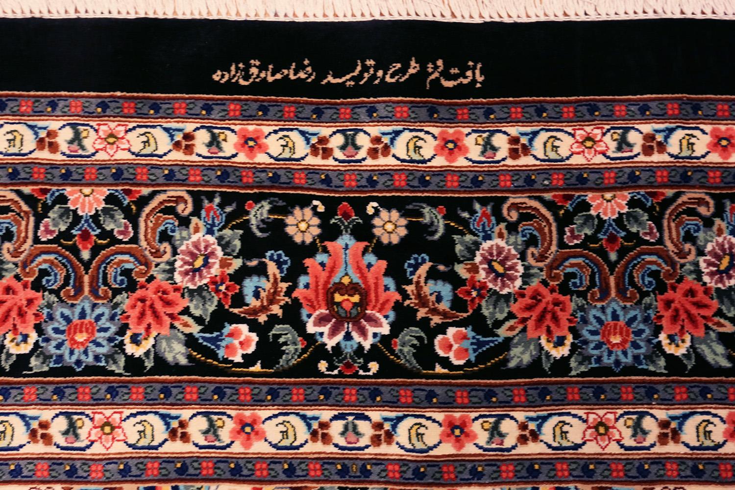 Floral Vintage Persian Silk Qum Medallion Rug. 3 ft 7 in x 5 ft 7 in 1