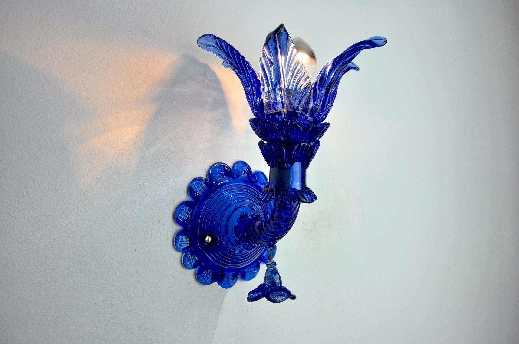 Mid-20th Century Floral Wall Lamp 