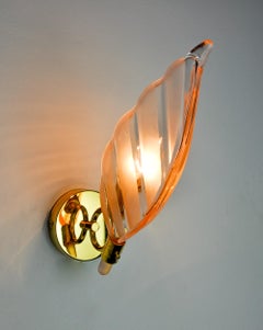 Floral wall light, pink Murano glass, Italy, 1970