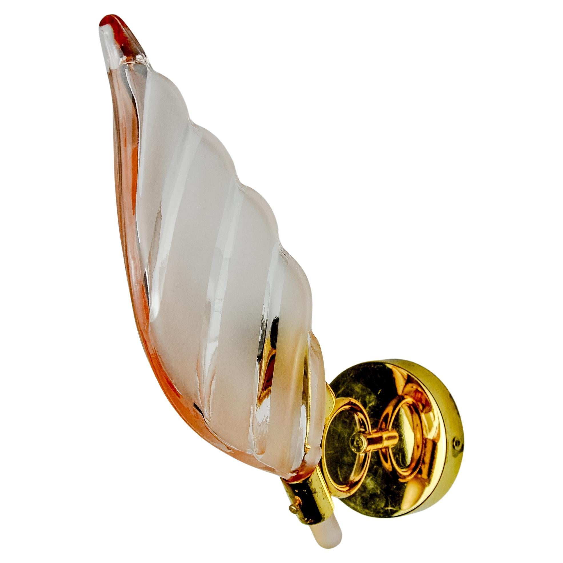 Floral wall light, pink Murano glass, Italy, 1970