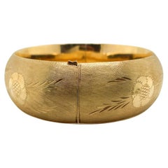 Floral Wide Bangle Bracelet Engraved Florentine Texture 14K Yellow Gold