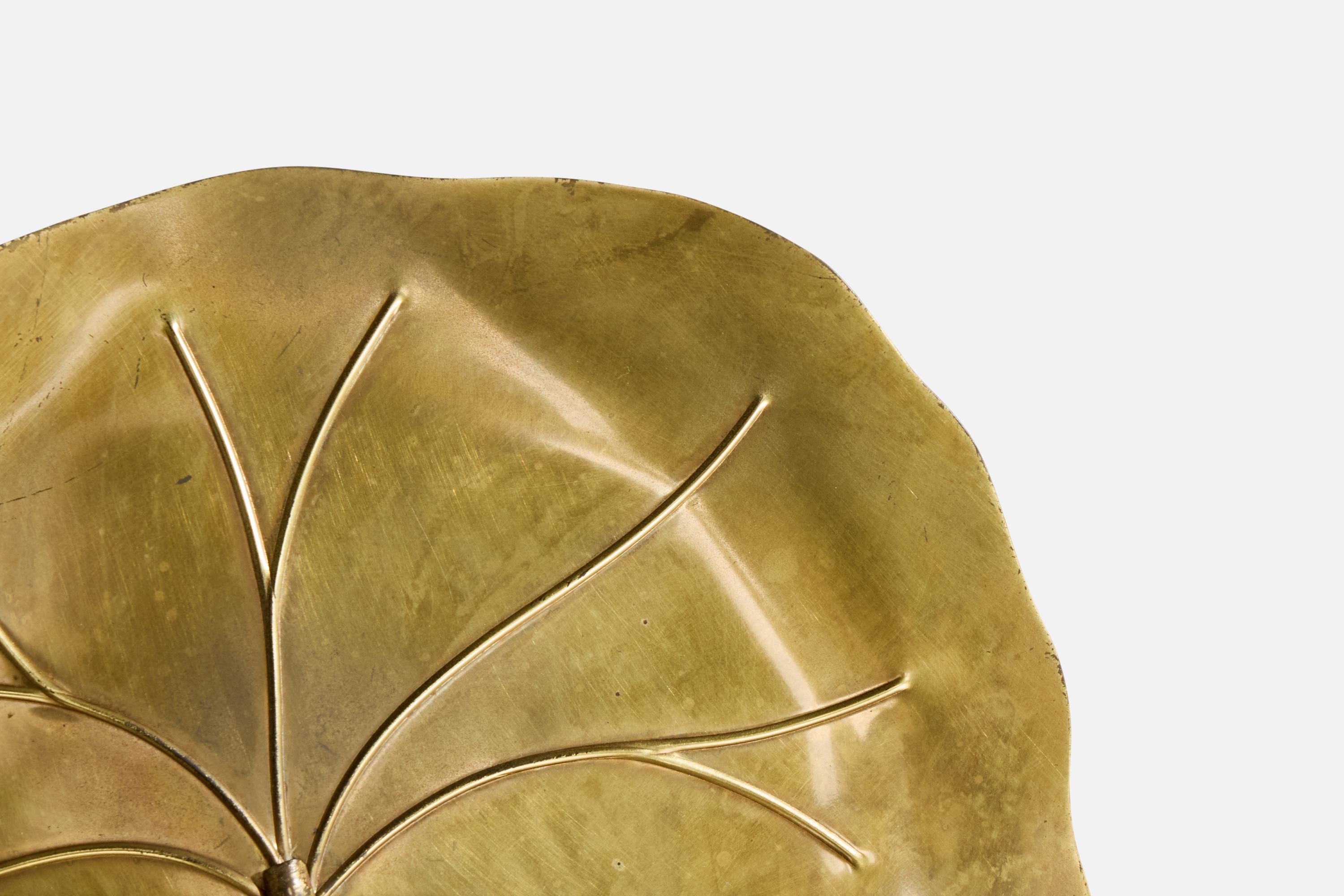 Florart, Wall Lights, Brass, France, 1970s For Sale 1