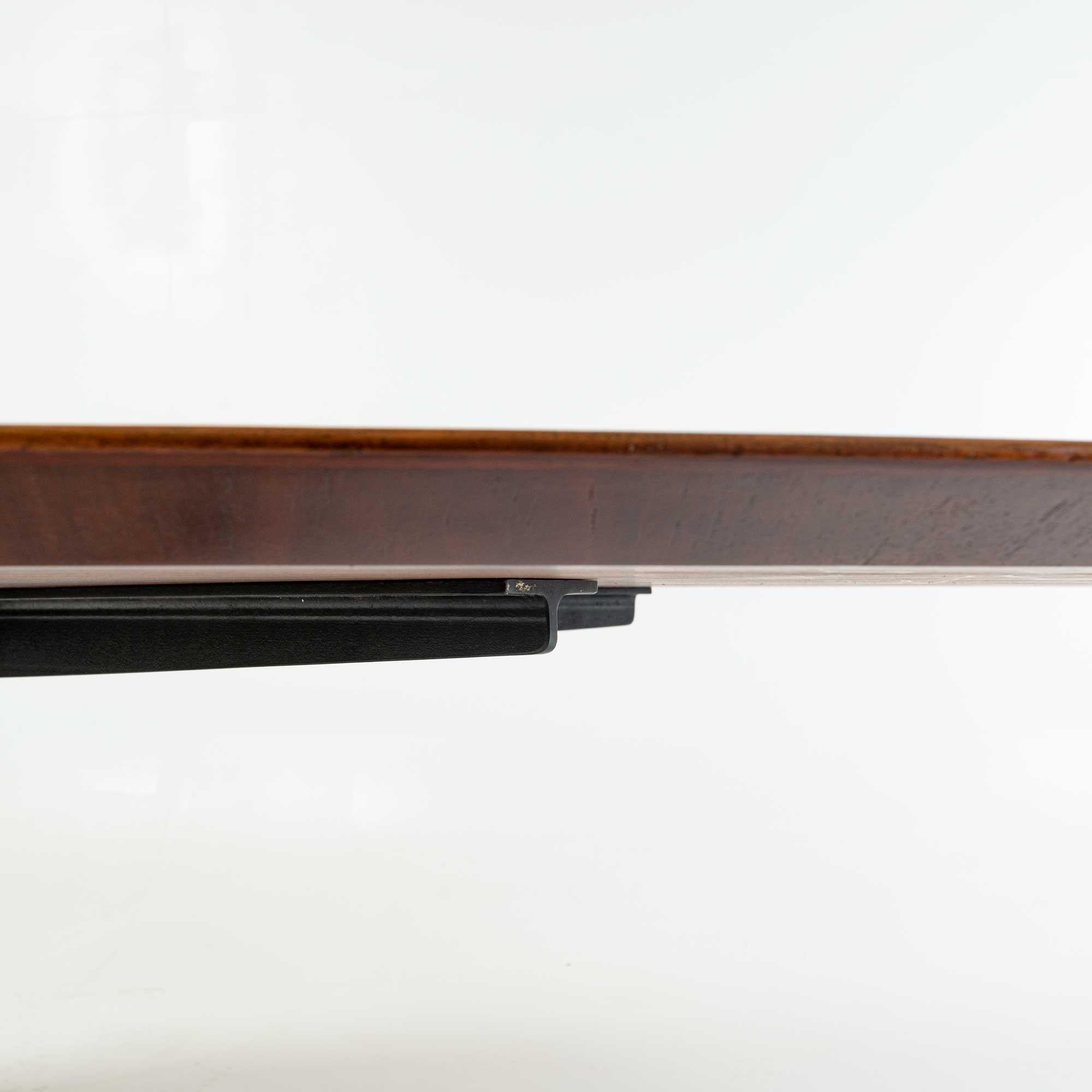 Florence Knoll 1961 Oval Table/Desk in Rosewood 3