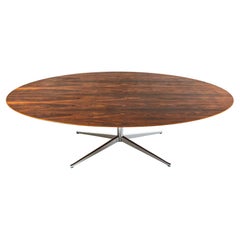 Table/bureau ovale Florence Knoll 1961 en bois de rose