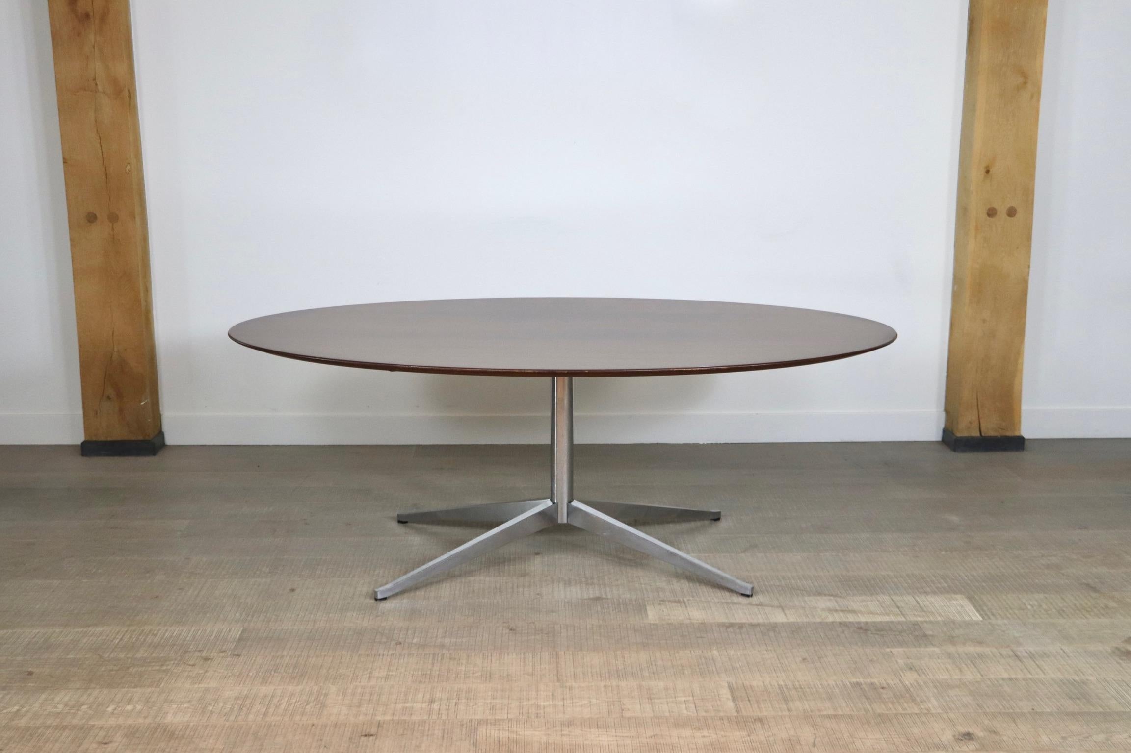 Timeless design by Florence Knoll model 2480 in metal and walnut table top, 1961. 

Dimensions: W198 x D98 H72 cm 

Period: 1960s 

Condition: Very good and original