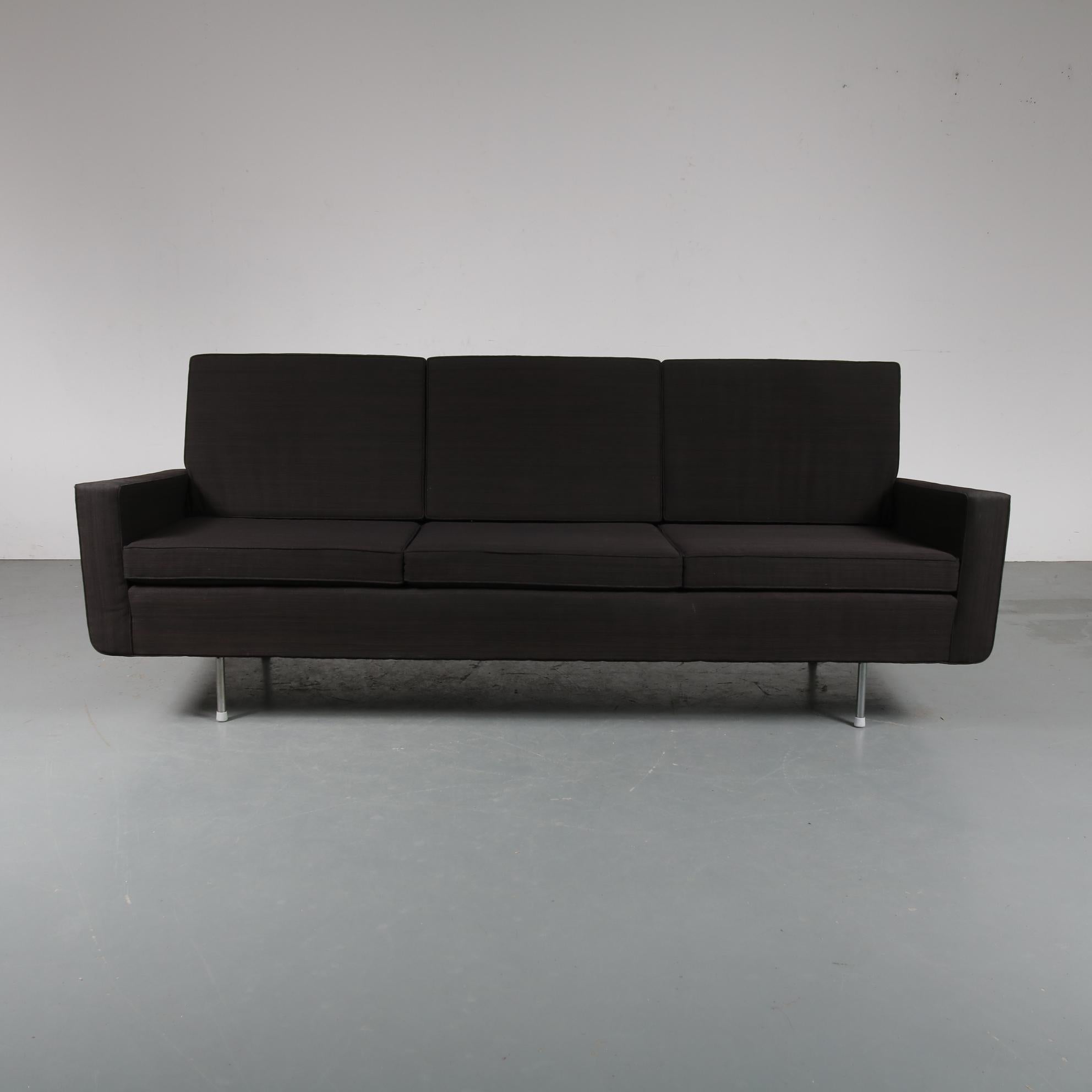 Florence Knoll 25 BC Sofa for Knoll International, USA, 1950 In Good Condition In Amsterdam, NL