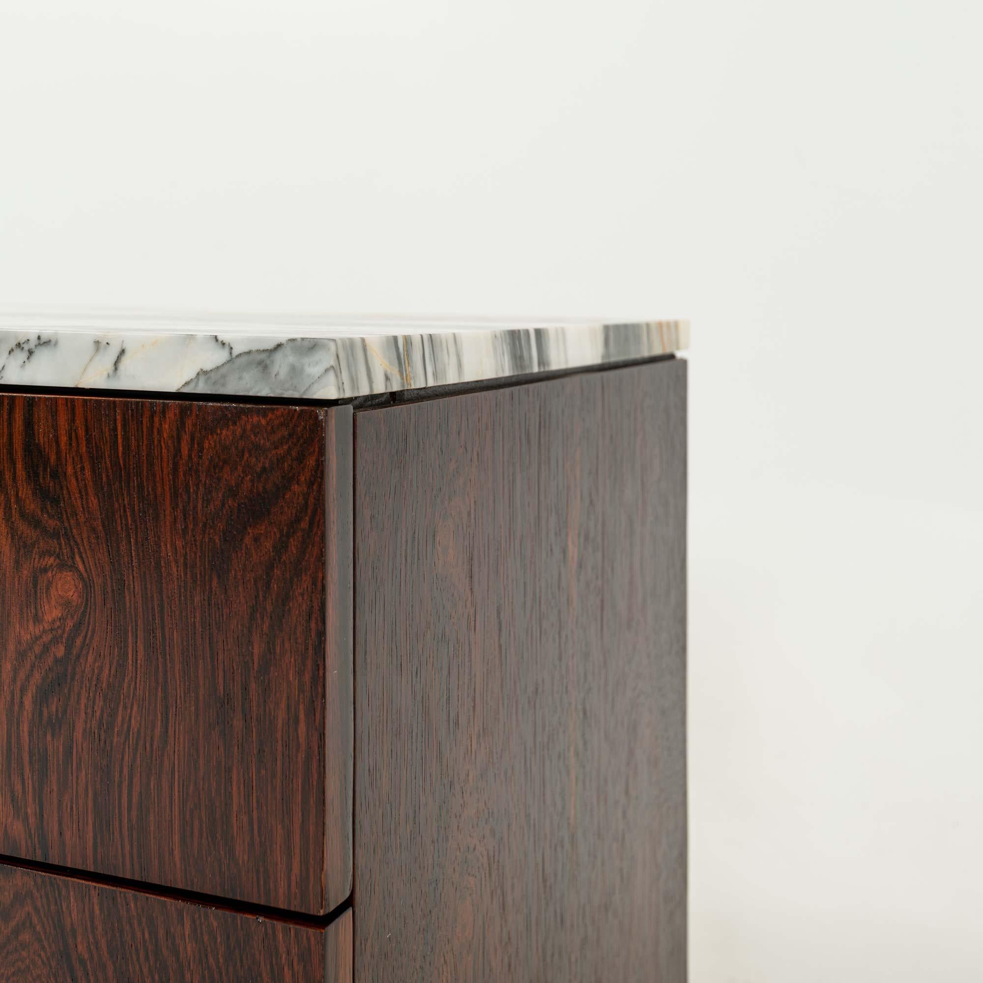 Florence Knoll 2544 Rosewood Credenza with Chrome Base and Calacatta Marble Top 7