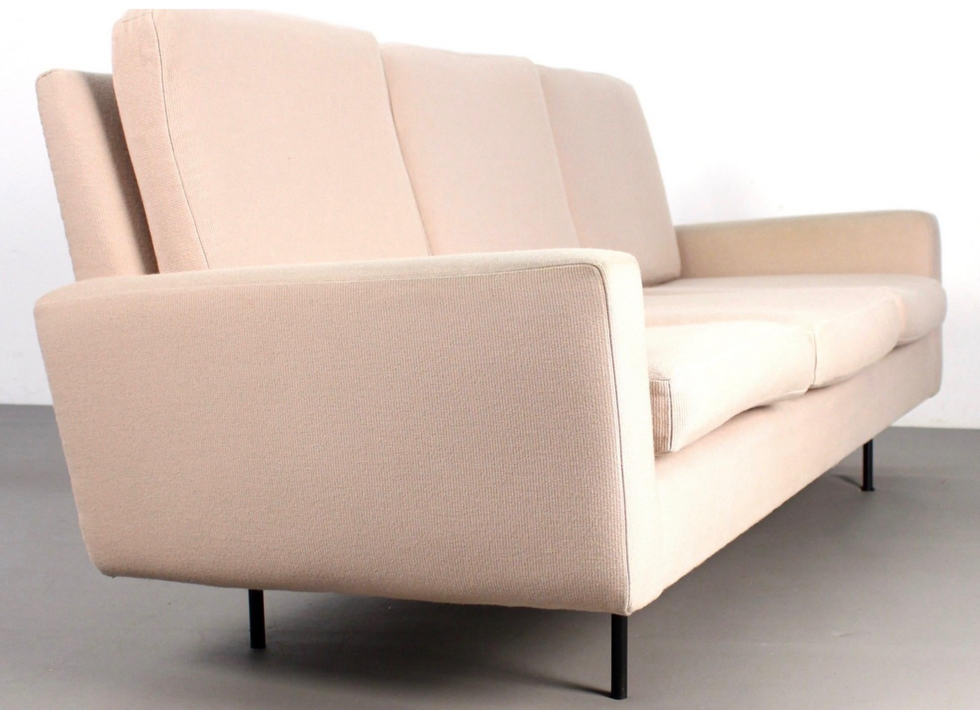 Florence Knoll 3-Sitz-Sofa (Stoff) im Angebot