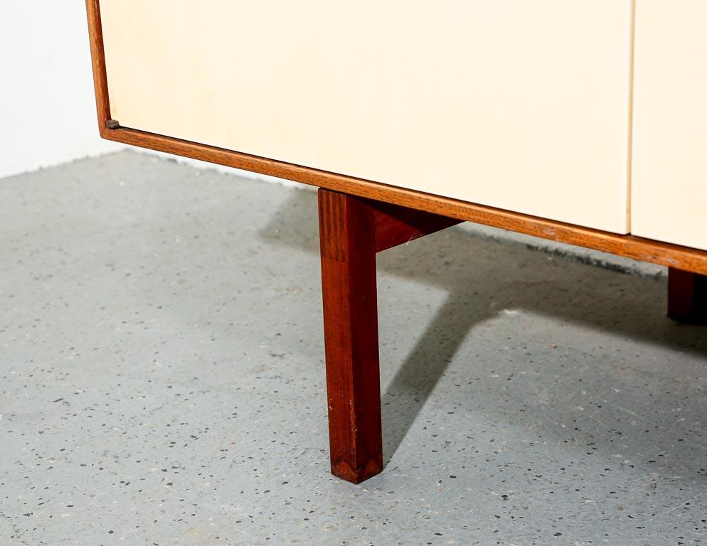 Florence Knoll '541' Credenza 2