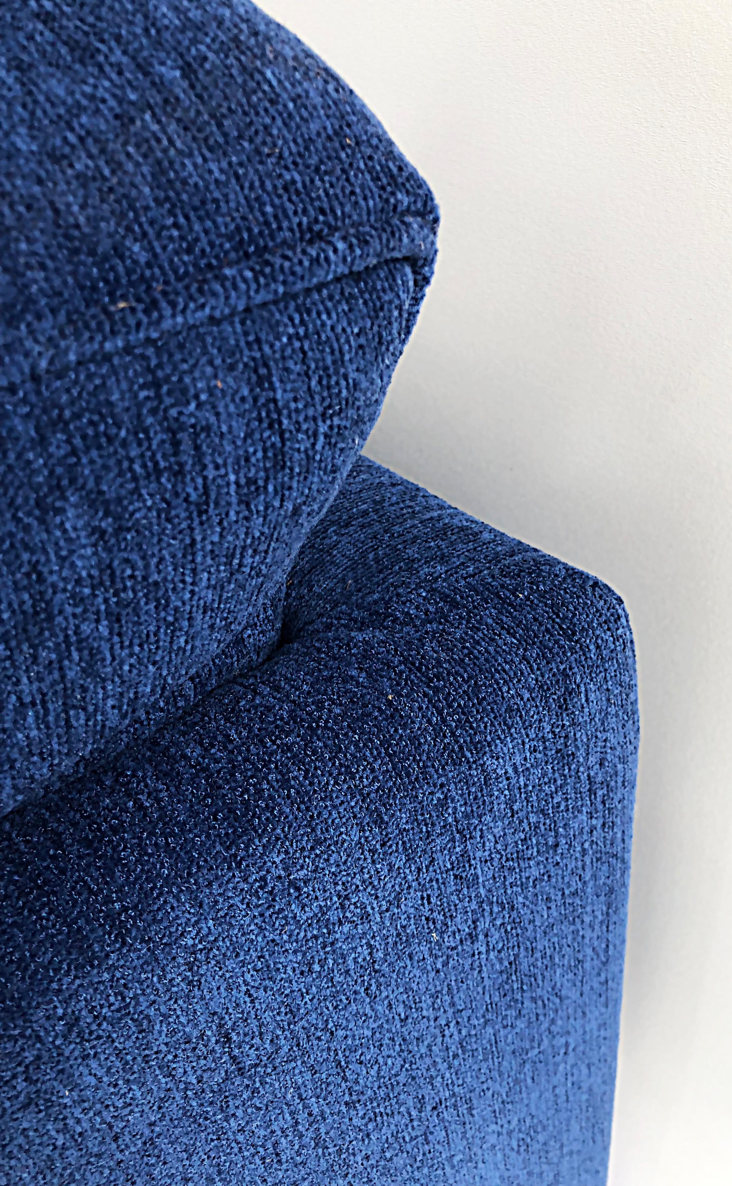 Florence Knoll Associates Mid-Century Sofa, New Kravet Fabric Upholstery 4