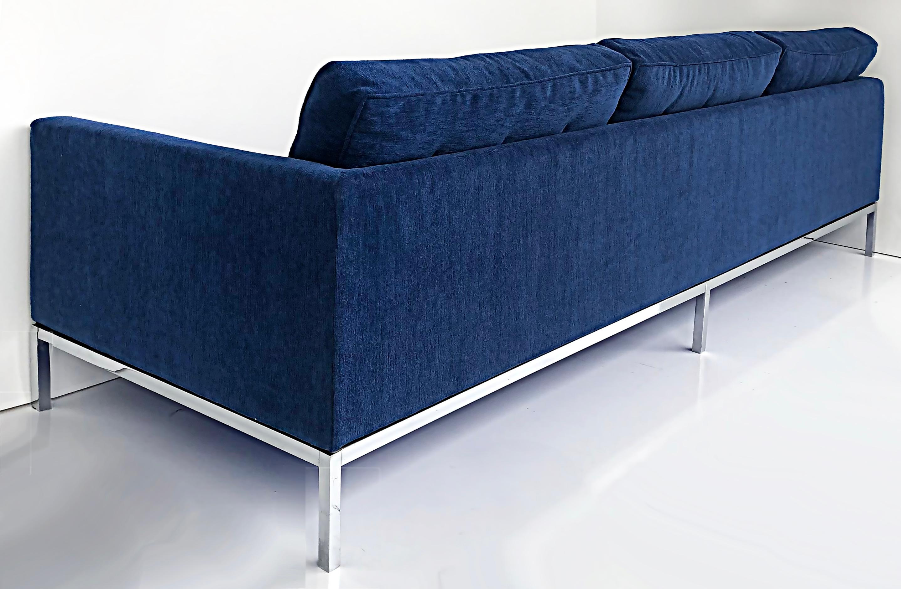 American Florence Knoll Associates Mid-Century Sofa, New Kravet Fabric Upholstery