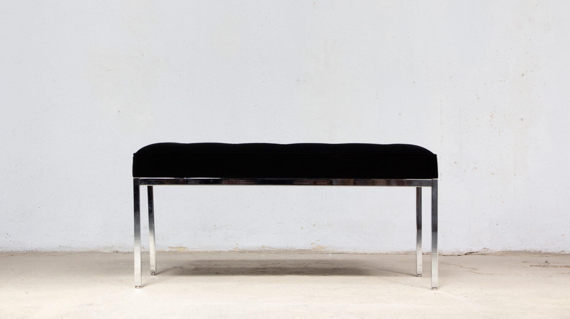 American Florence Knoll Bench for Knoll International For Sale