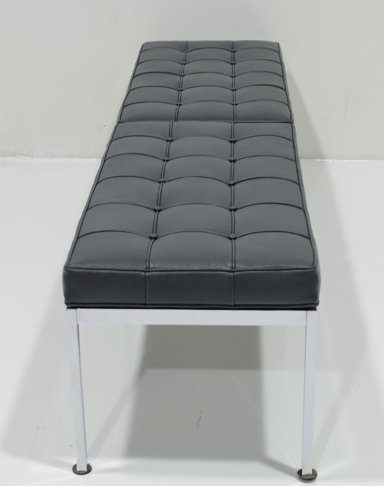 Florence Knoll Bench in Holly Hunt Leather For Sale 1