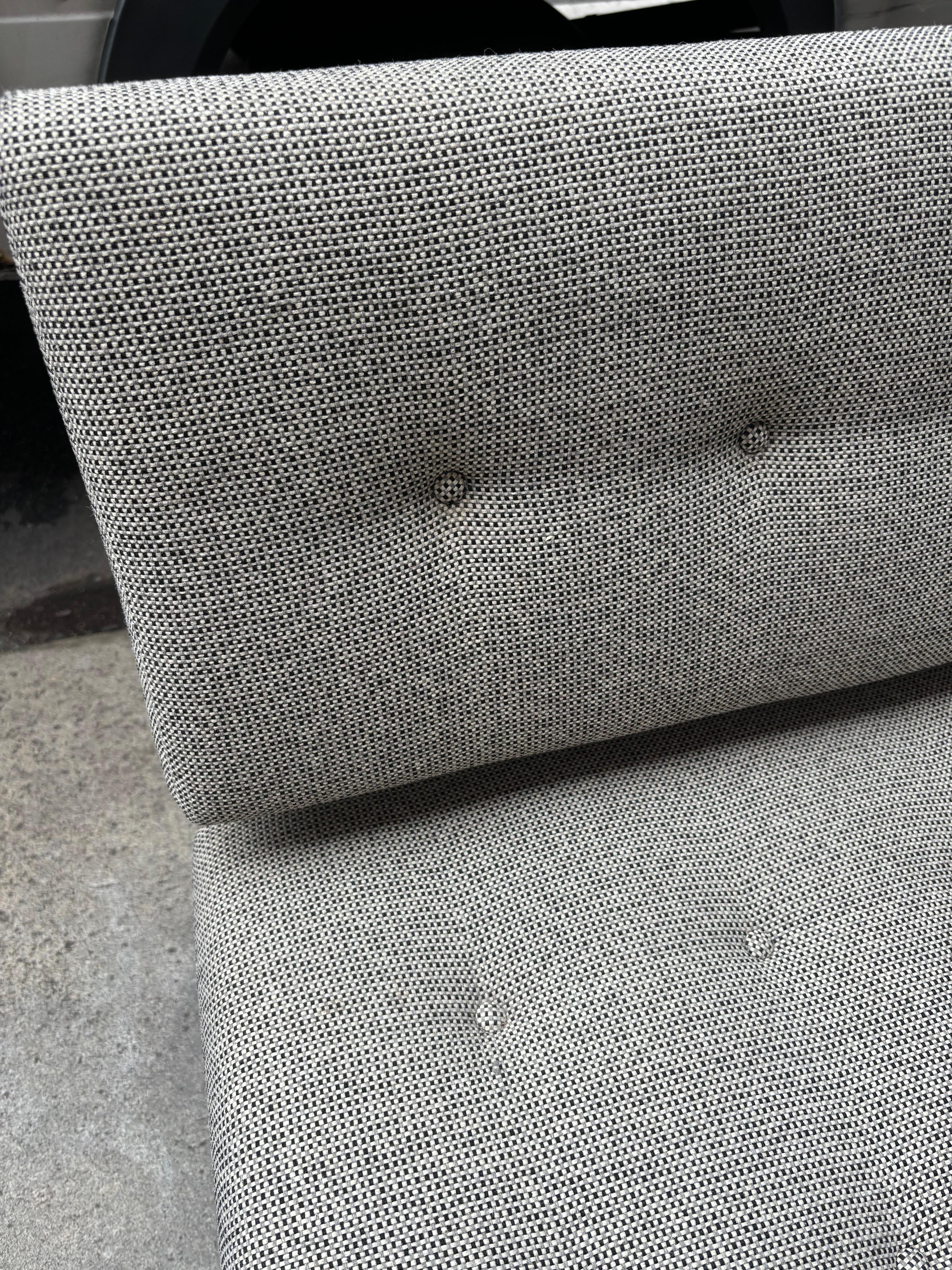 American Florence Knoll Bench Sofa Model 578