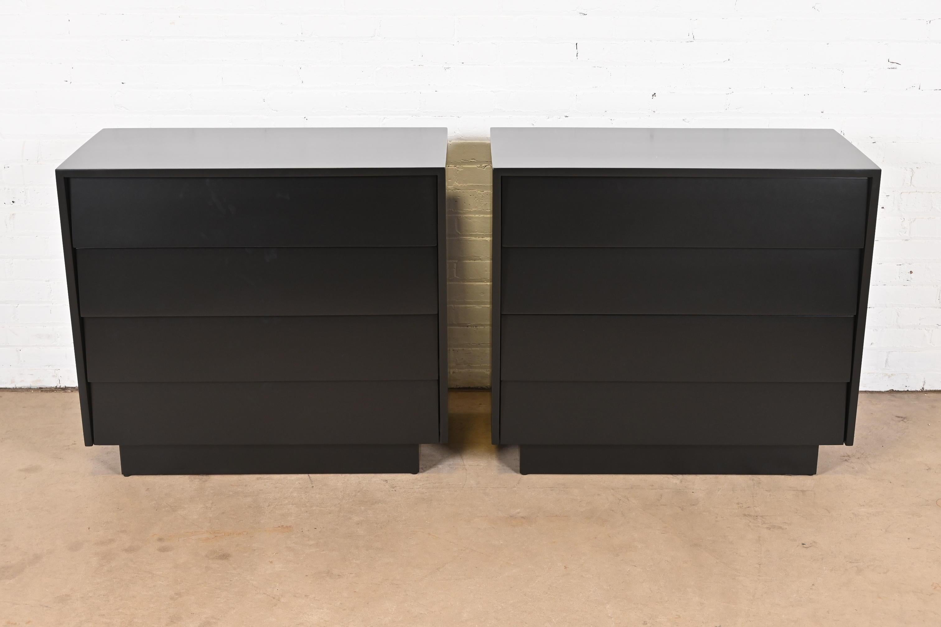 An exceptional pair of Mid-Century Modern four-drawer dressers, bachelor chests, or bedside chests

By Florence Knoll for Knoll Associates

USA, Circa 1950s

Black lacquered walnut, with louvered front drawers.

Measures: 36