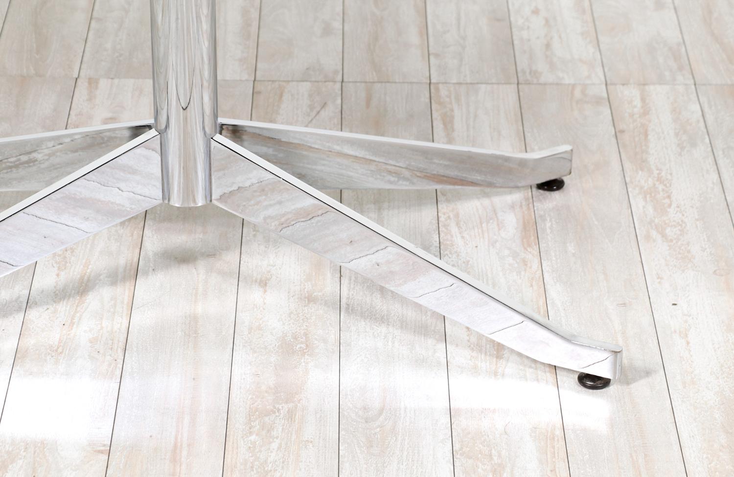 Florence Knoll Chrome & Walnut Oval Dining Table or Desk for Knoll Inc. In Excellent Condition In Los Angeles, CA