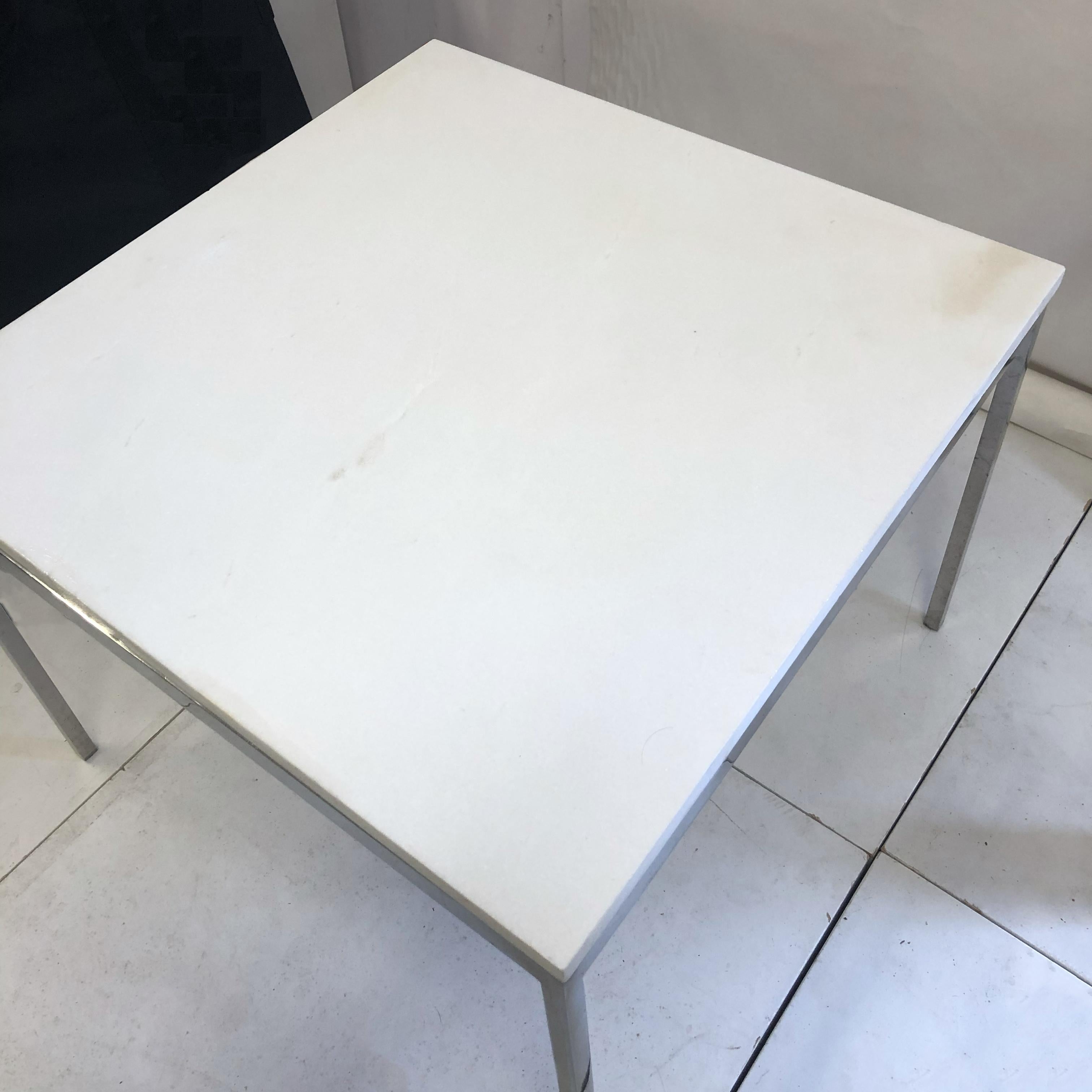 American Florence Knoll Coffee / Side End Table with White Marble Top For Sale