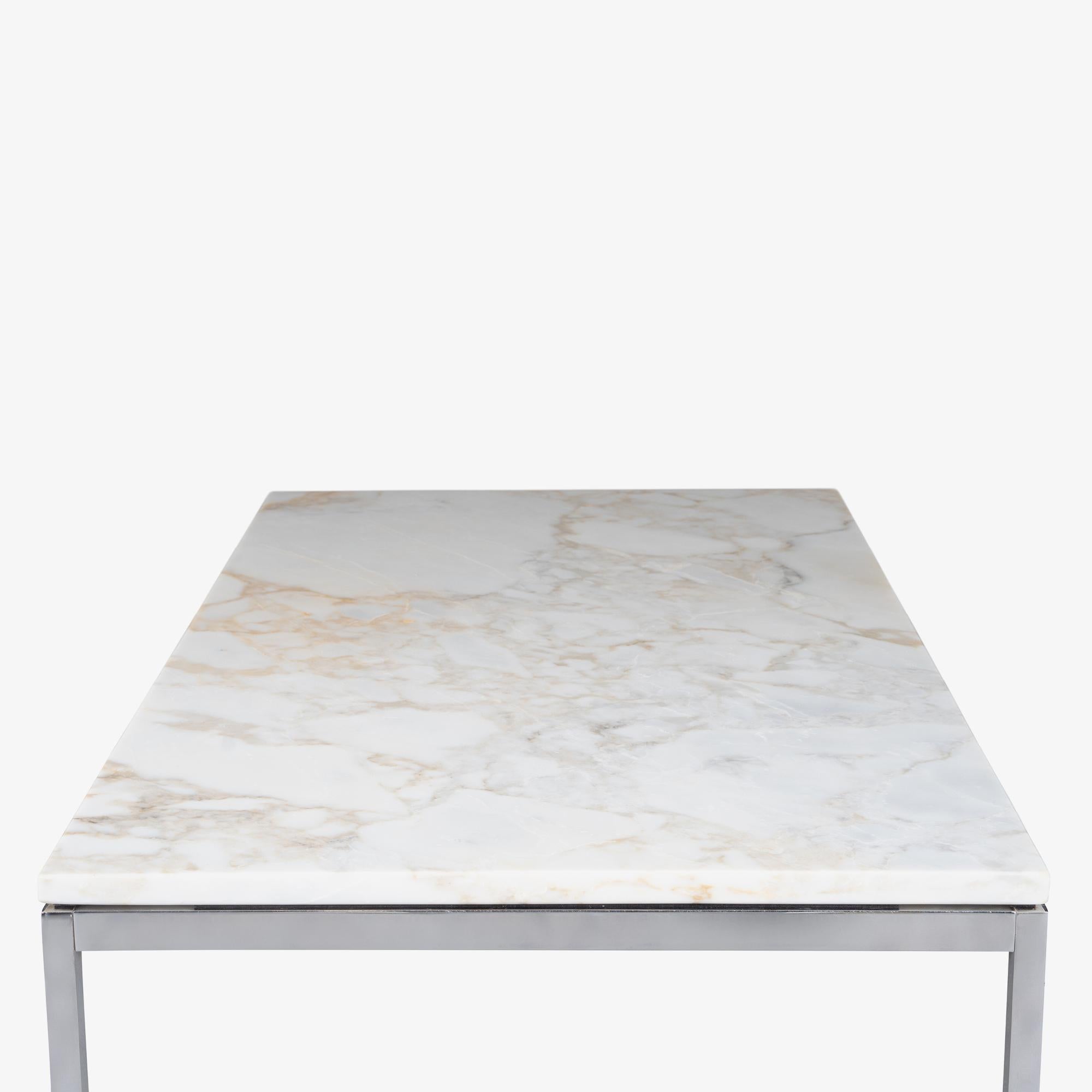 Table basse Florence Knoll en marbre Calacatta et chrome État moyen - En vente à Stamford, CT