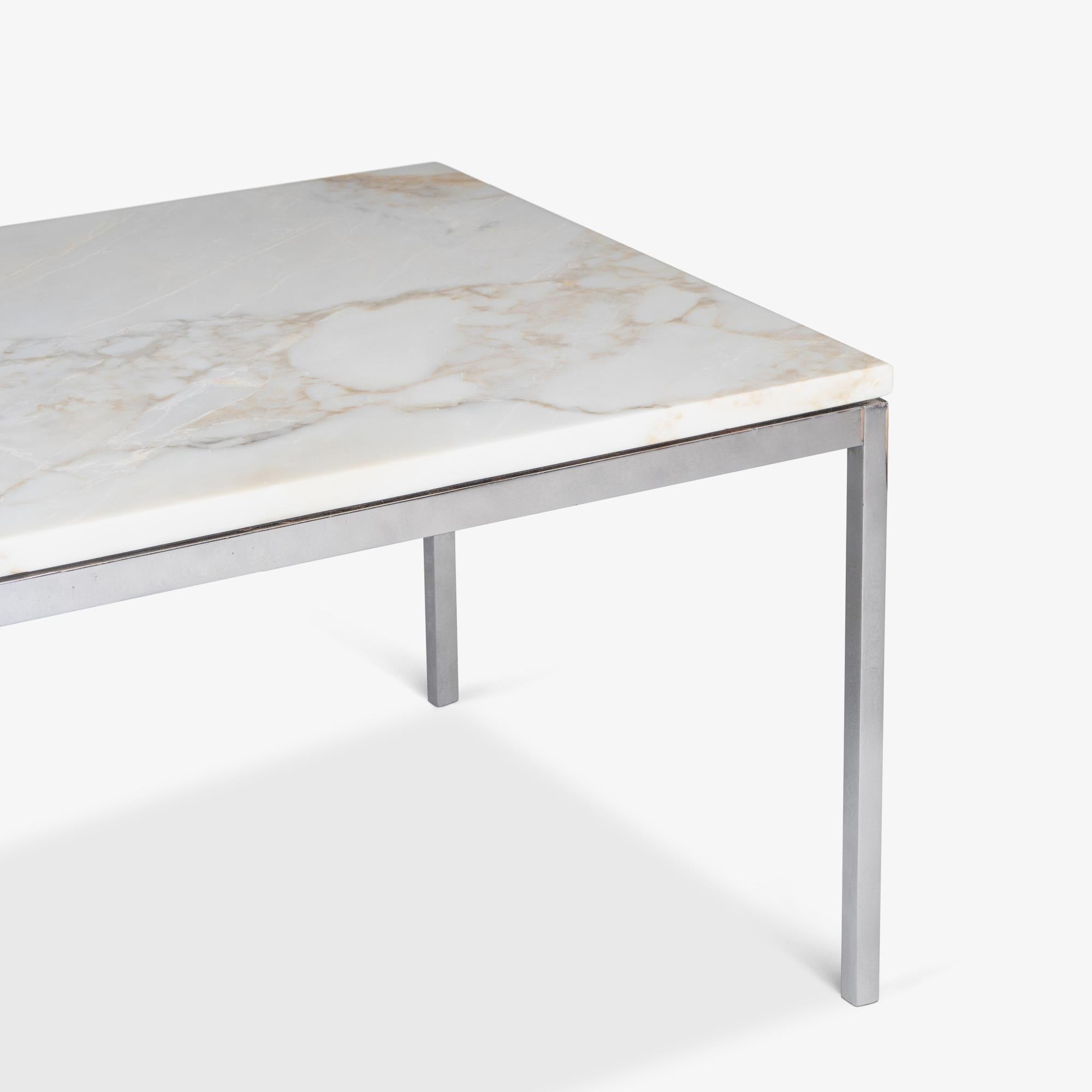 Fin du 20e siècle Table basse Florence Knoll en marbre Calacatta et chrome en vente